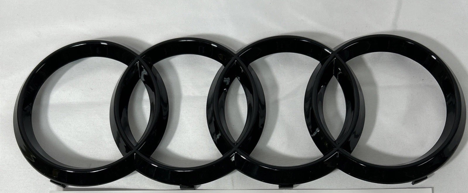 Audi Q7/SQ7 Front Grille 315mm Emblem Ring Gloss Black