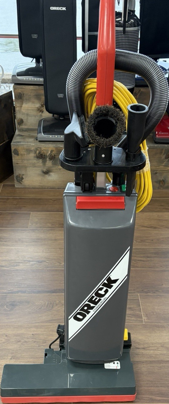 New Oreck 18T Commercial Grade Upright Vacuum New Oreck 18T Commercial Grade Upright Vacuum