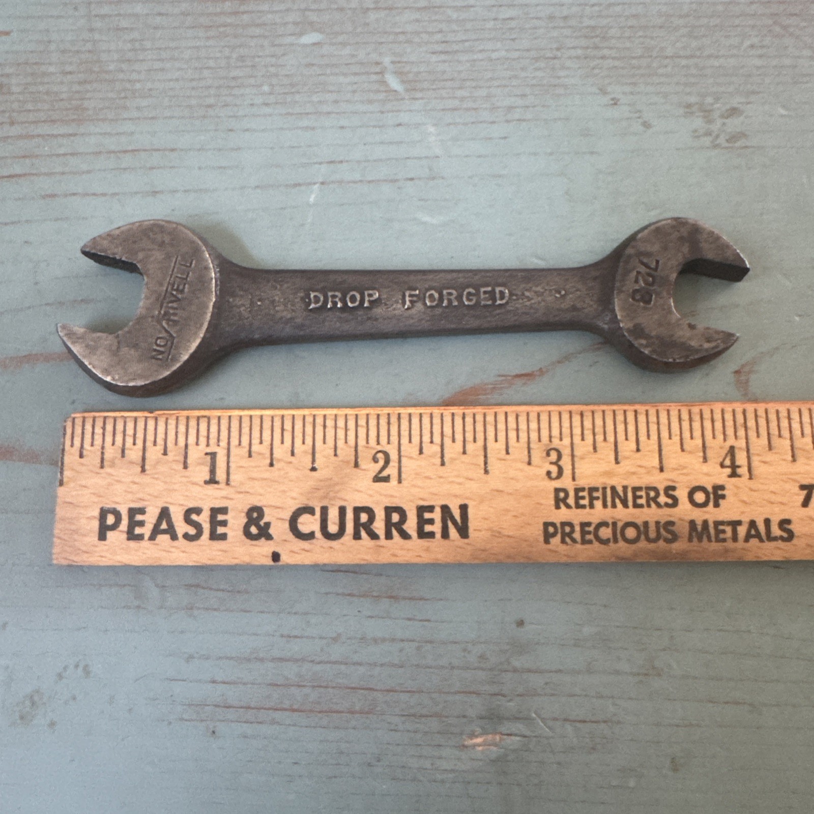 VINTAGE No. 728 NORIVELL or NO-RIVELL OPEN WRENCH /8 X 7/16 (BY VLCHEK) USA VINTAGE No. 728 NORIVELL or NO-RIVELL OPEN WRENCH /8 X 7/16 (BY VLCHEK) USA