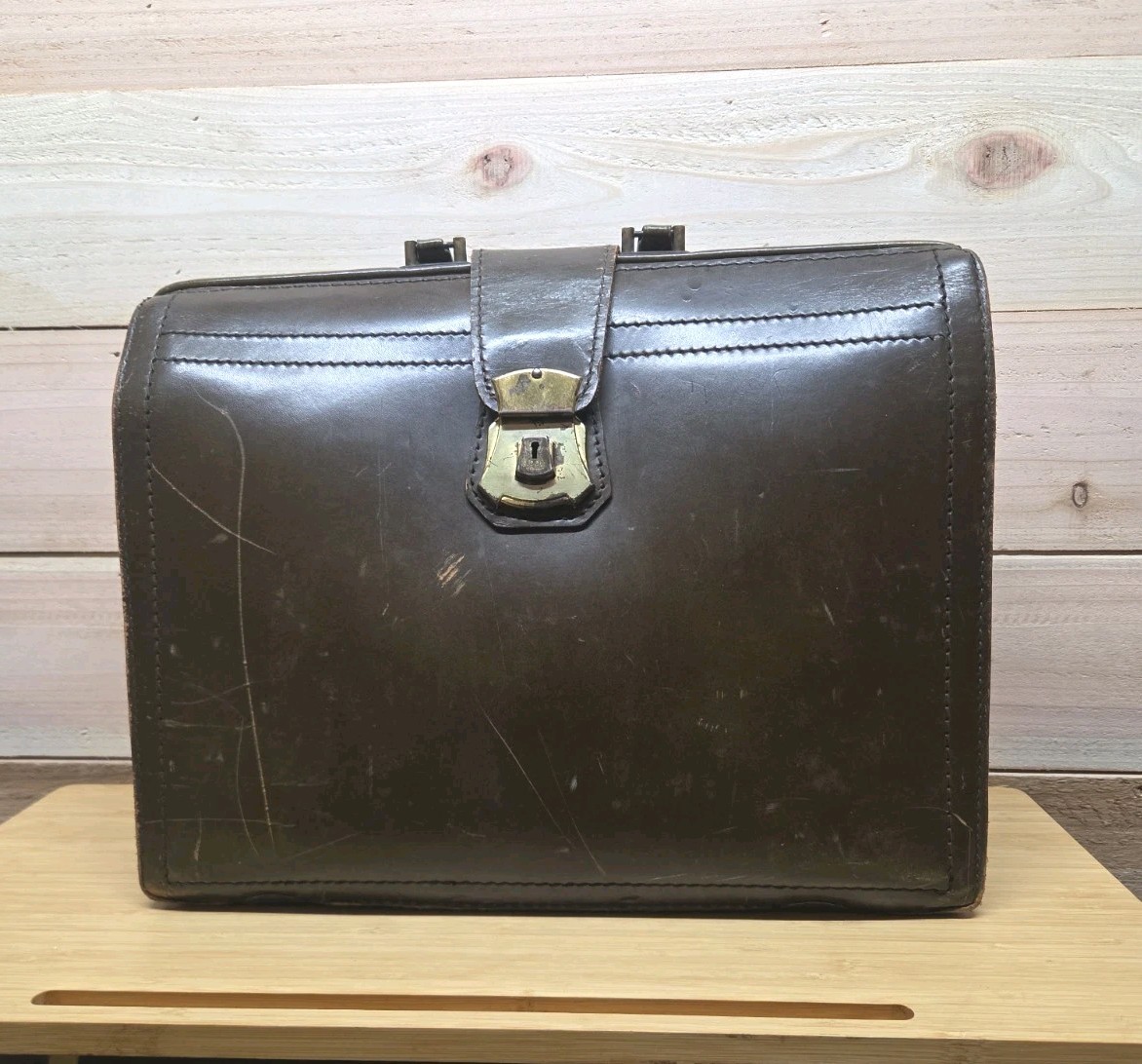 Vtg 1960s Antique Olive,Brown Leather Briefcase Doctor Bag Satchel - 16\ Vtg 1960s Antique Olive,Brown Leather Briefcase Doctor Bag Satchel - 16\