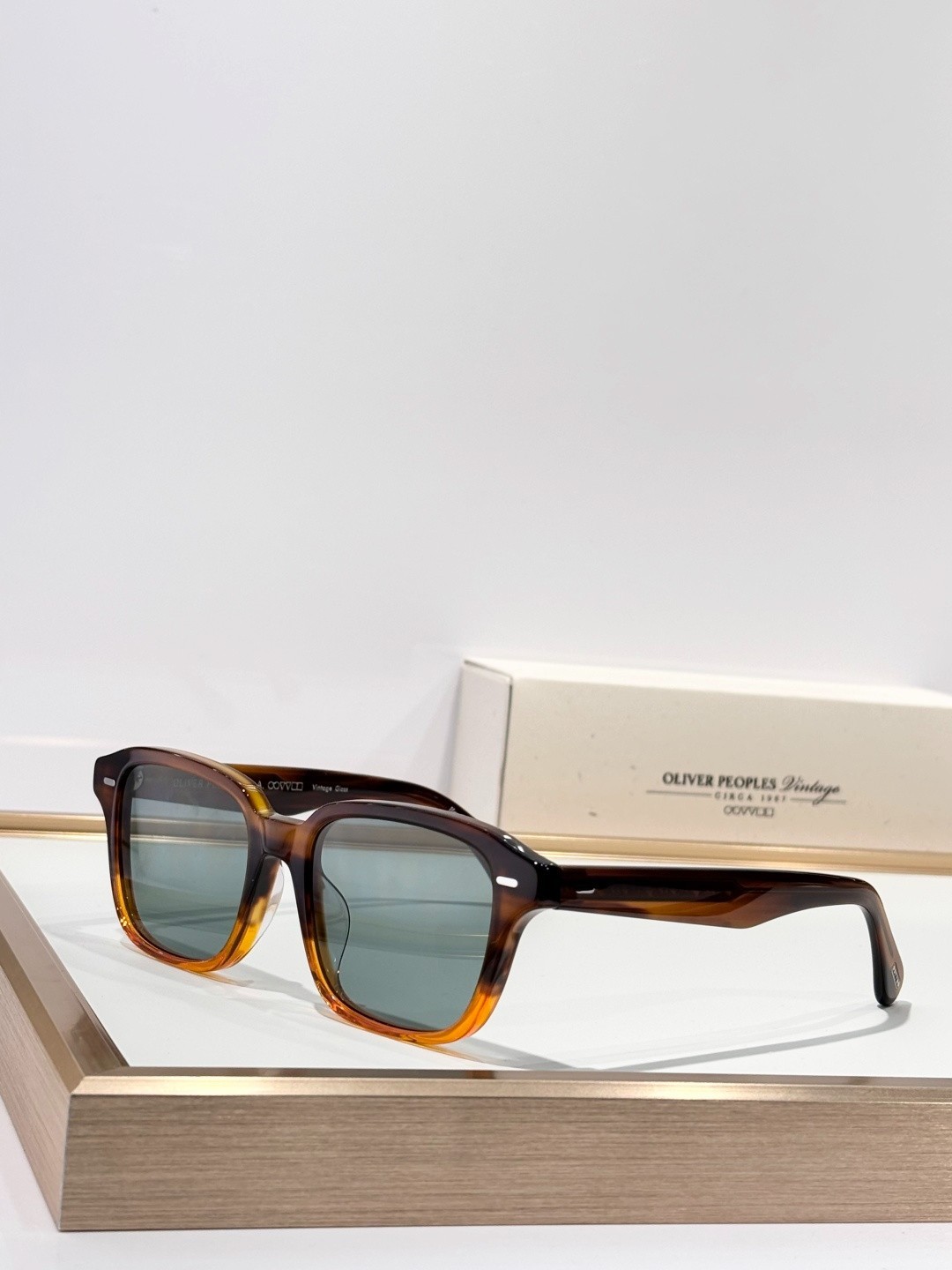 OLIVER PEOPLES OV5562SU Havana Square Sunglasses Green Lenses Unisex 51-18-145 OLIVER PEOPLES OV5562SU Havana Square Sunglasses Green Lenses Unisex 51-18-145
