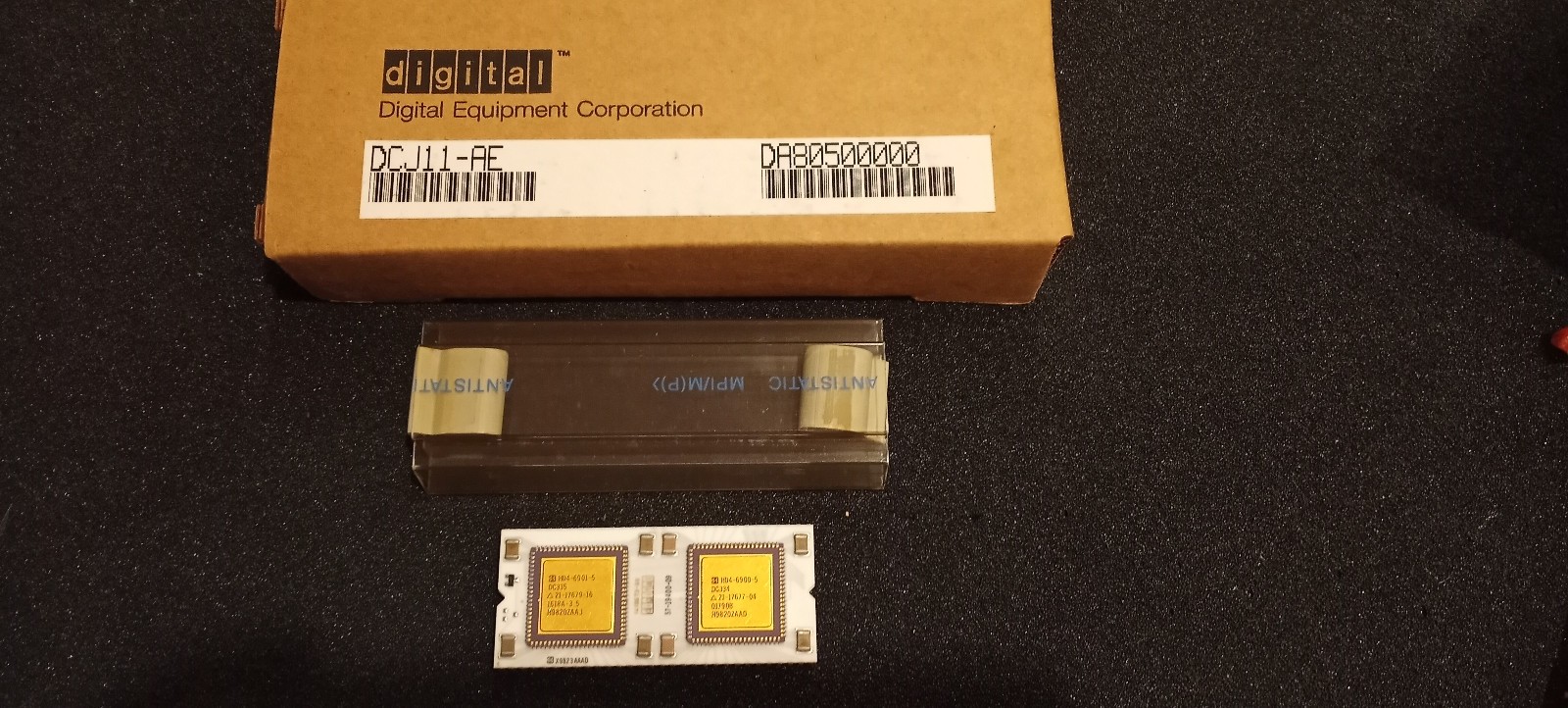 Vintage DEC J11-AE CPU mint condition, new in the original box Vintage DEC J11-AE CPU mint condition, new in the original box