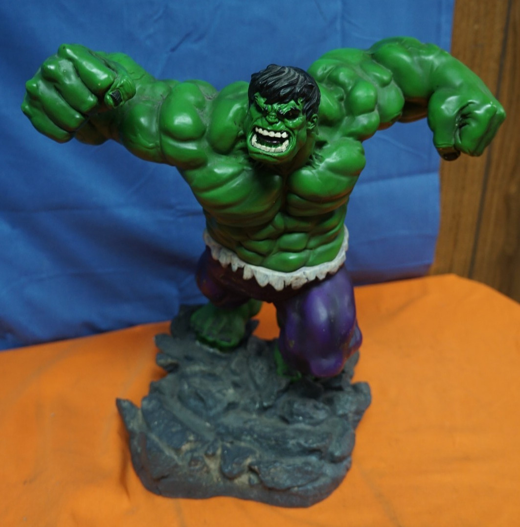 Kotobukiya Fall Of The Hulks Fine Art Statue 0281/1000 Marvel Kotobukiya Fall Of The Hulks Fine Art Statue 0281/1000 Marvel