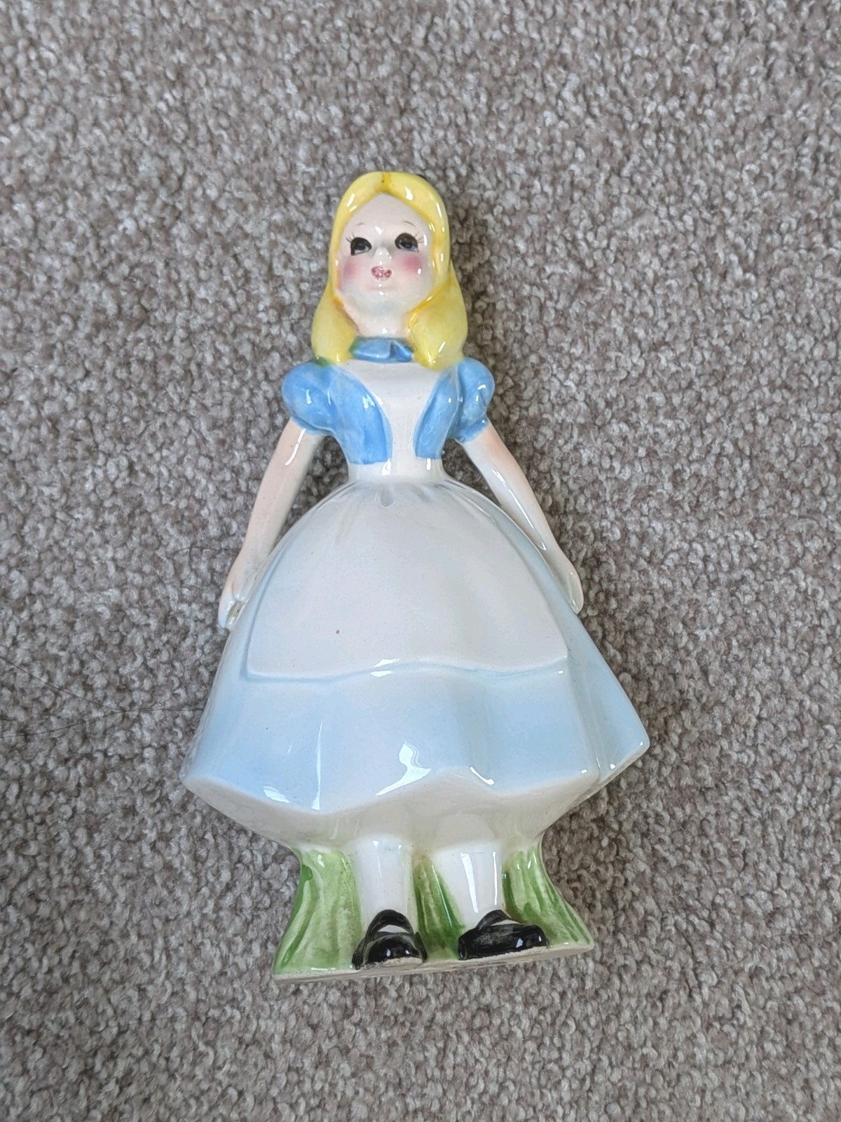 Vintage Alice In Wonderland Porcelain 6\