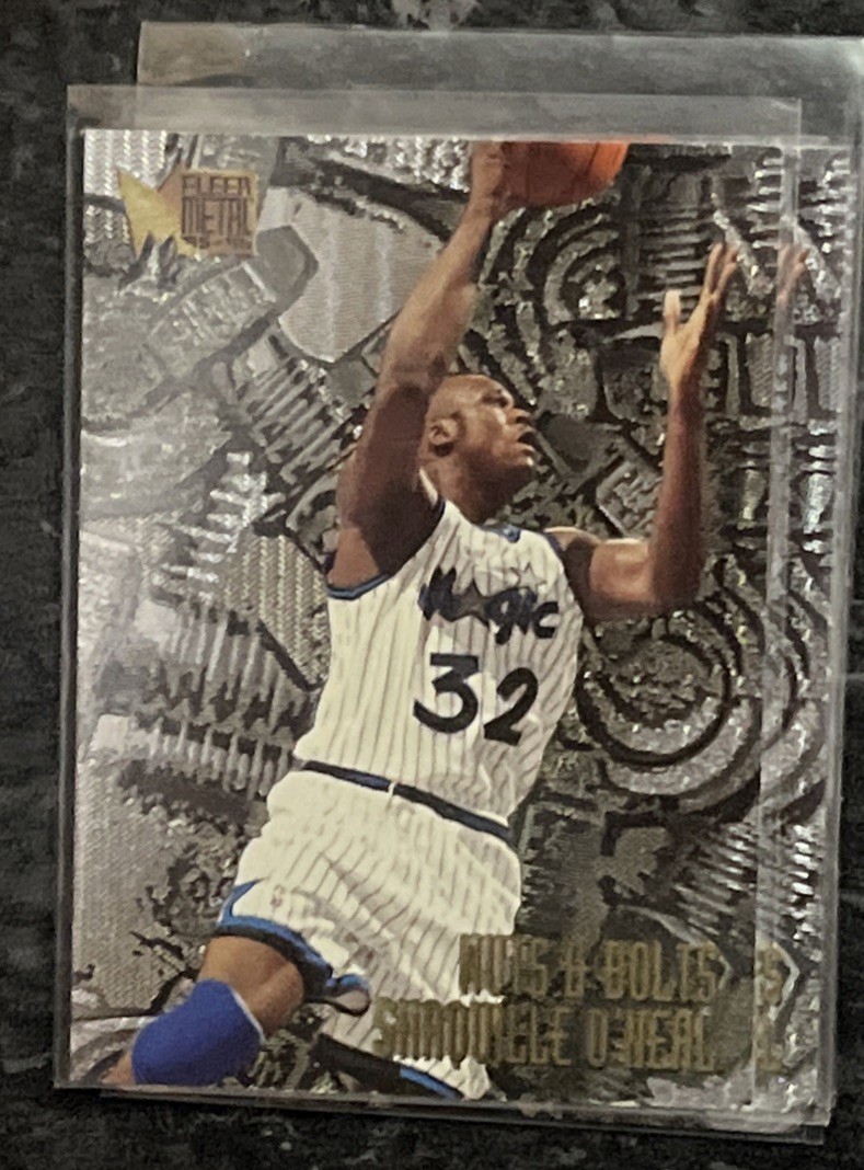 Shaquille O'Neal 1995-96 Fleer Metal Nuts & Bolts Subset Card #215 Magic HOF Shaquille O'Neal 1995-96 Fleer Metal Nuts & Bolts Subset Card #215 Magic HOF