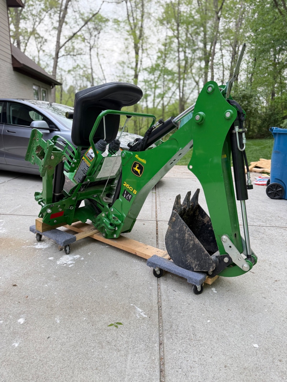 John Deere 260 B back hoe, used, 2020