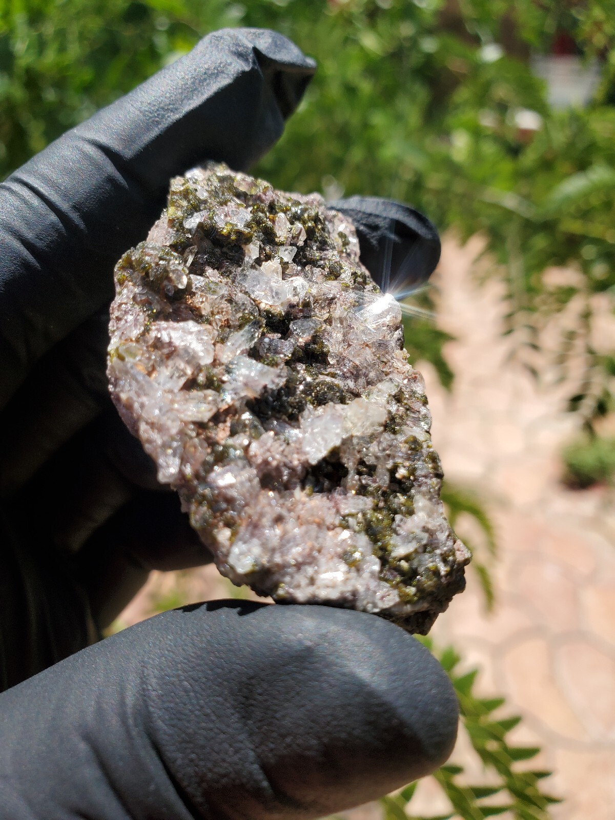46g Natural Epidote, Super Sparkly Green Epidote with Quartz Specimen B88 46g Natural Epidote, Super Sparkly Green Epidote with Quartz Specimen B88