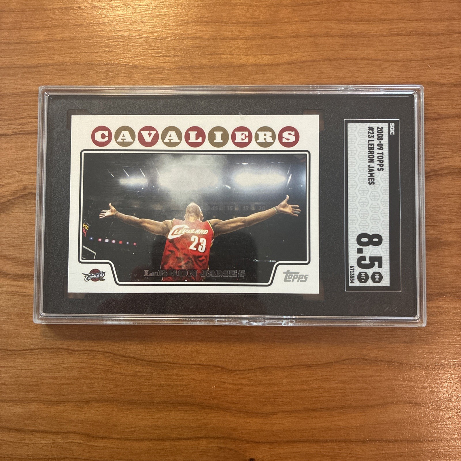 2008-09 Topps - LeBron James #23 SGC 8.5 READ 2008-09 Topps - LeBron James #23 SGC 8.5 READ