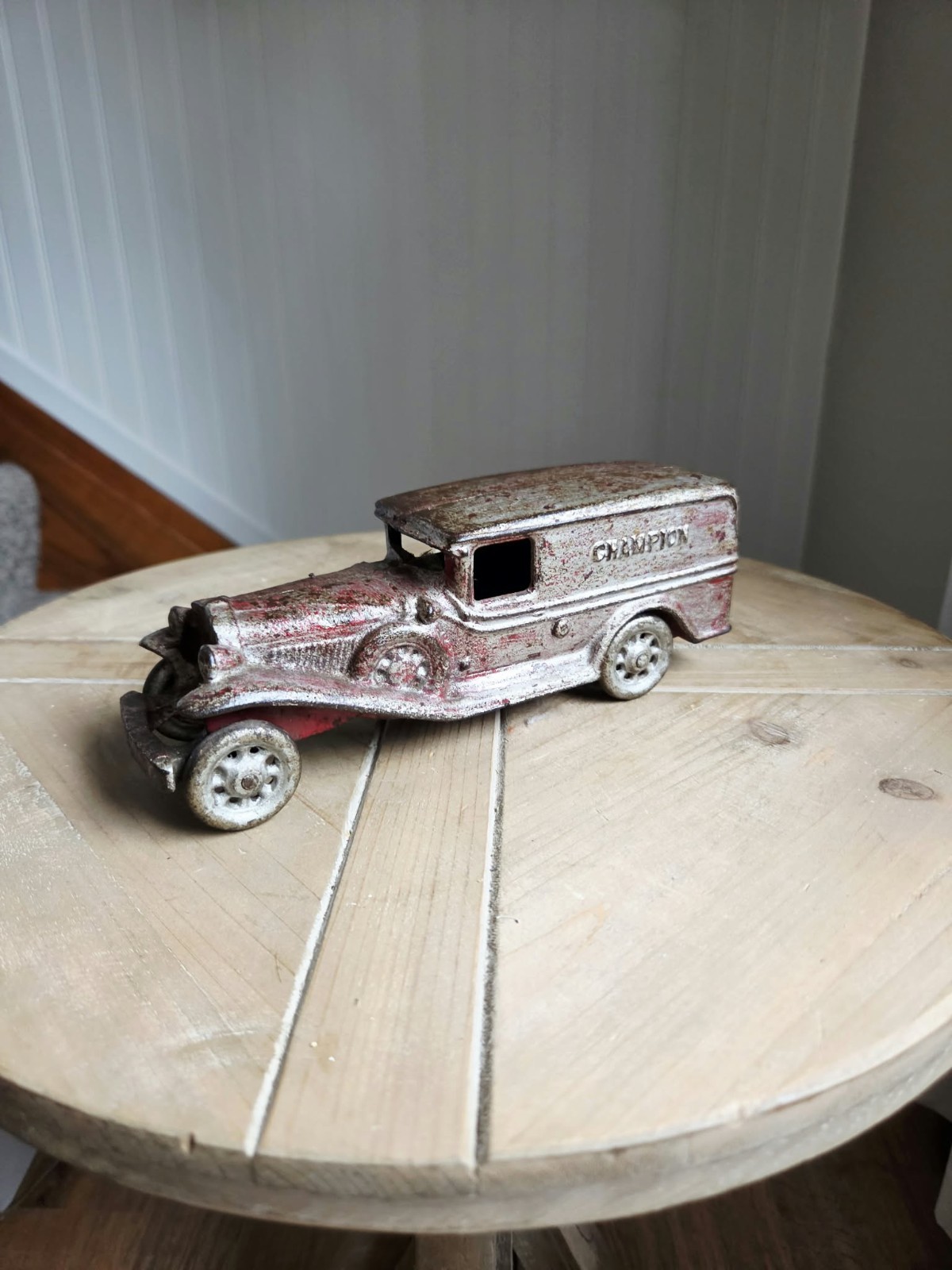 Vintage 1930's Champion Cast Iron Panel Delivery Van / Truck 8 Vintage 1930's Champion Cast Iron Panel Delivery Van / Truck 8