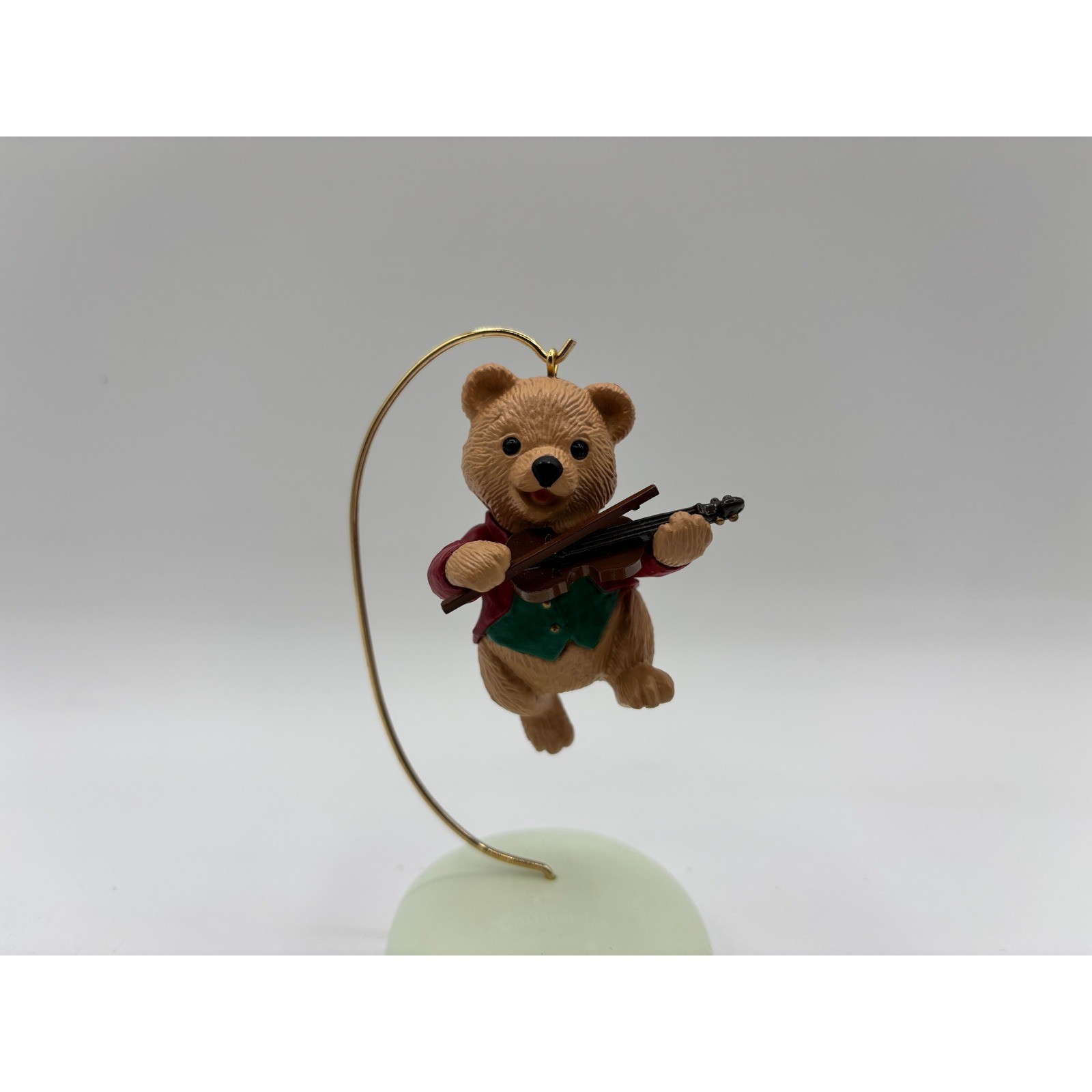 Hallmark Keepsake Dated 1991 Vintage Fiddlin Around Handcrafted Ornament Hallmark Keepsake Dated 1991 Vintage Fiddlin Around Handcrafted Ornament
