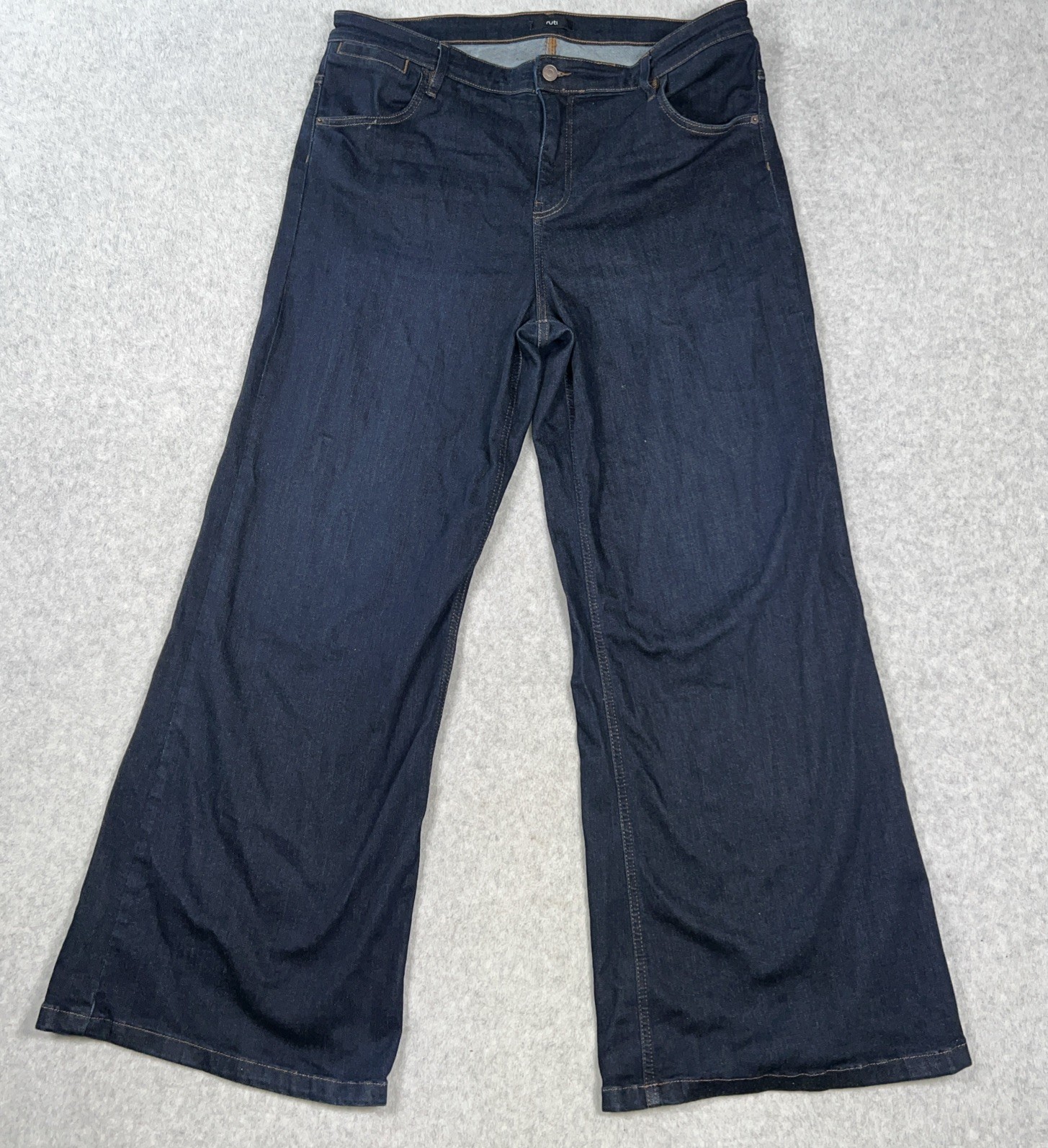Ruti Jeans Dark Wash Palazzo Wide Leg Sz 16 $269 Originally Ruti Jeans Dark Wash Palazzo Wide Leg Sz 16 $269 Originally