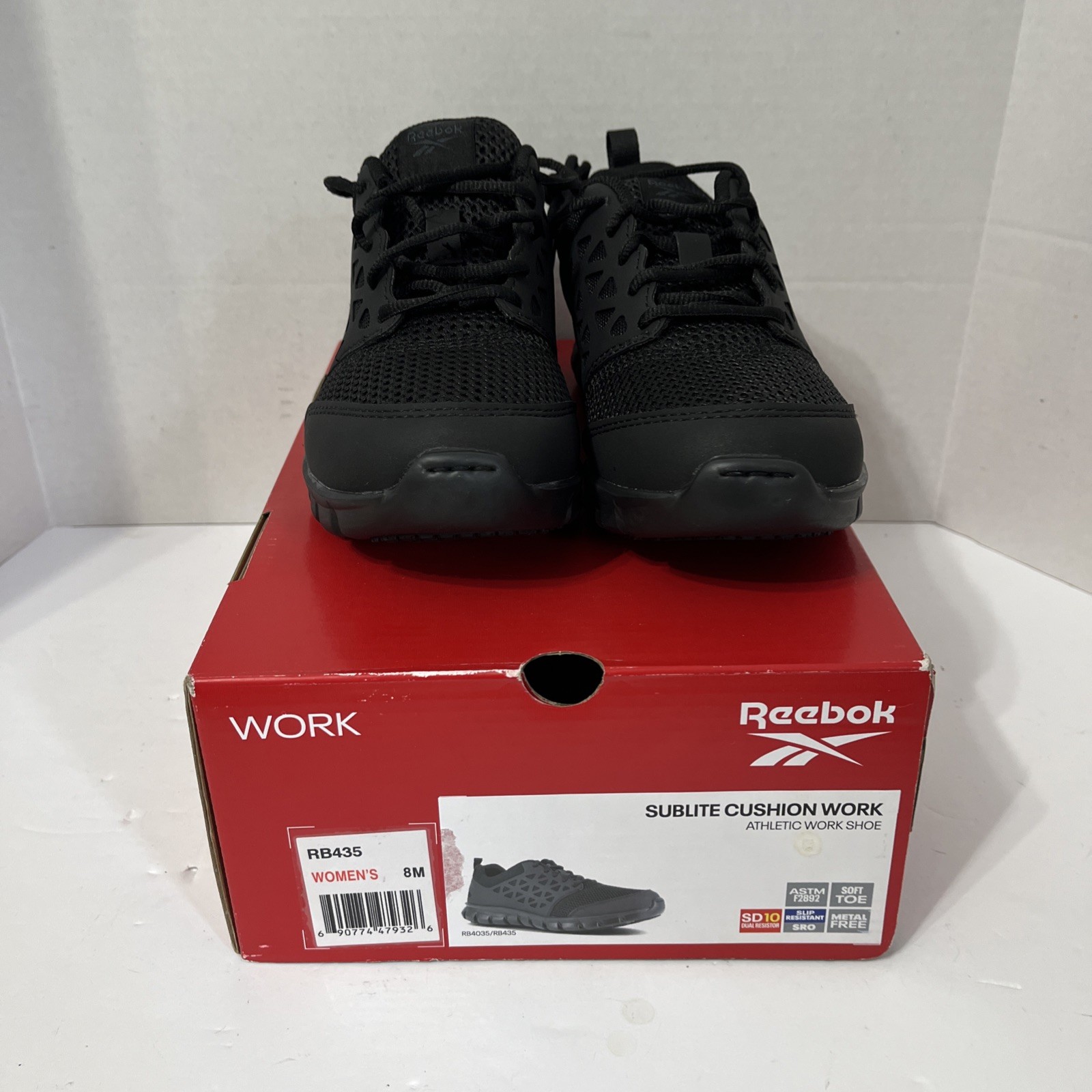 Reebok Sublite Cushion Work Soft Toe Slip Resistant Outsole Static Dissipative 8 Reebok Sublite Cushion Work Soft Toe Slip Resistant Outsole Static Dissipative 8