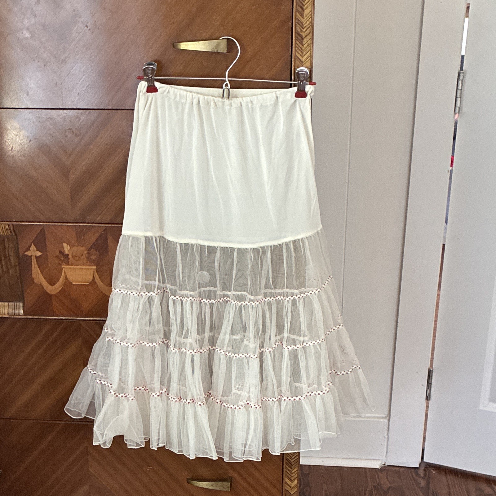 True Vintage Women\'s C1950s Underskirt Crinoline Petticoat True Vintage Women\'s C1950s Underskirt Crinoline Petticoat