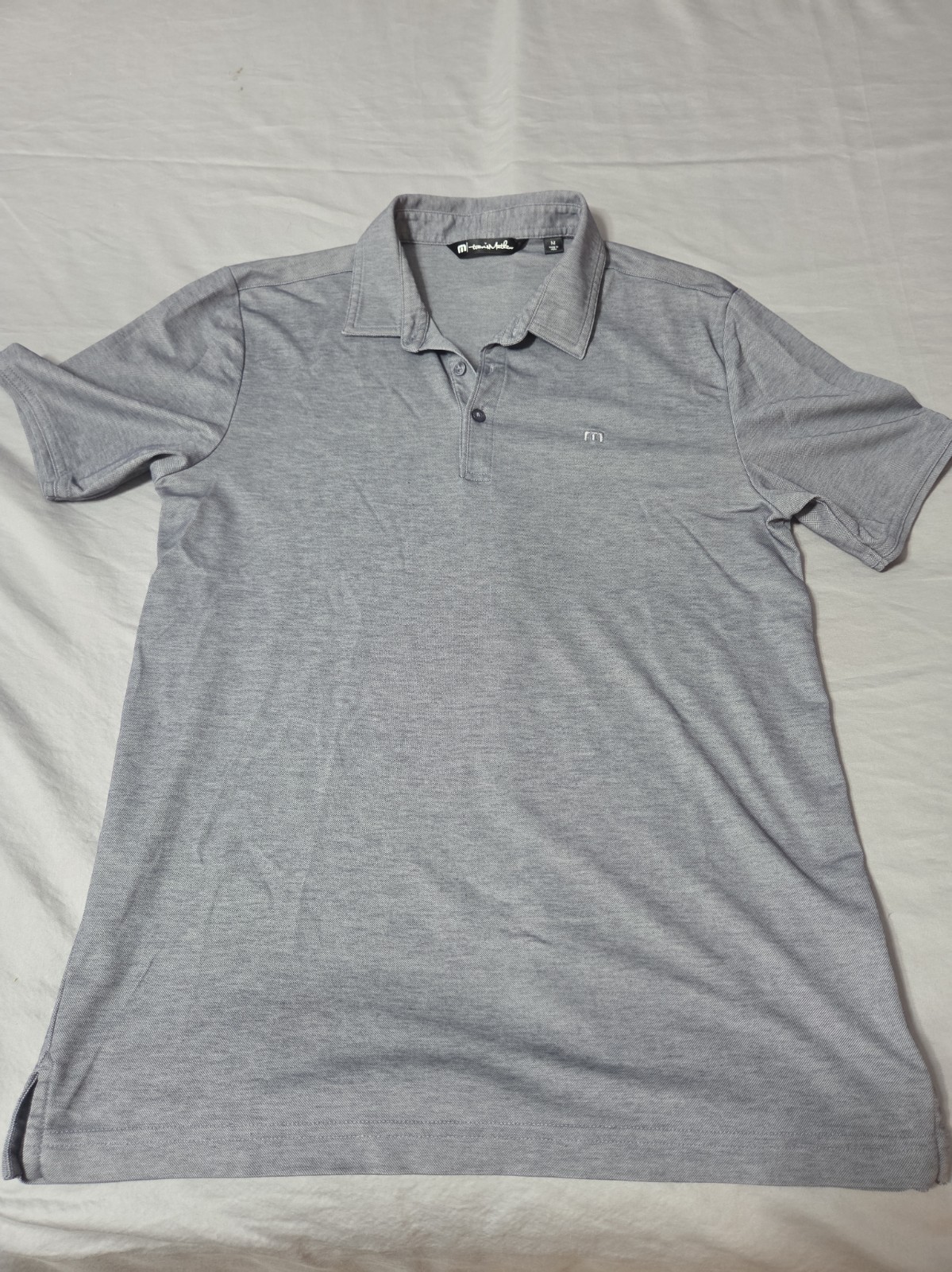 Travis Mathew Polo Shirt Mens Medium Gray Short Sleeve Golf Stretch Logo Travis Mathew Polo Shirt Mens Medium Gray Short Sleeve Golf Stretch Logo