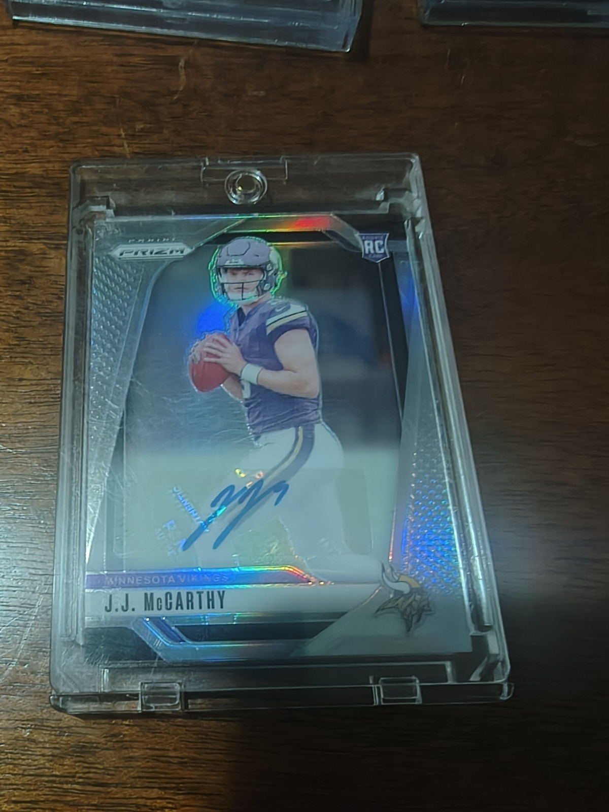 J.J. MCCARTHY 2024 PANINI PRIZM SILVER ROOKIE RC AUTO #400 VIKINGS Q6821 J.J. MCCARTHY 2024 PANINI PRIZM SILVER ROOKIE RC AUTO #400 VIKINGS Q6821