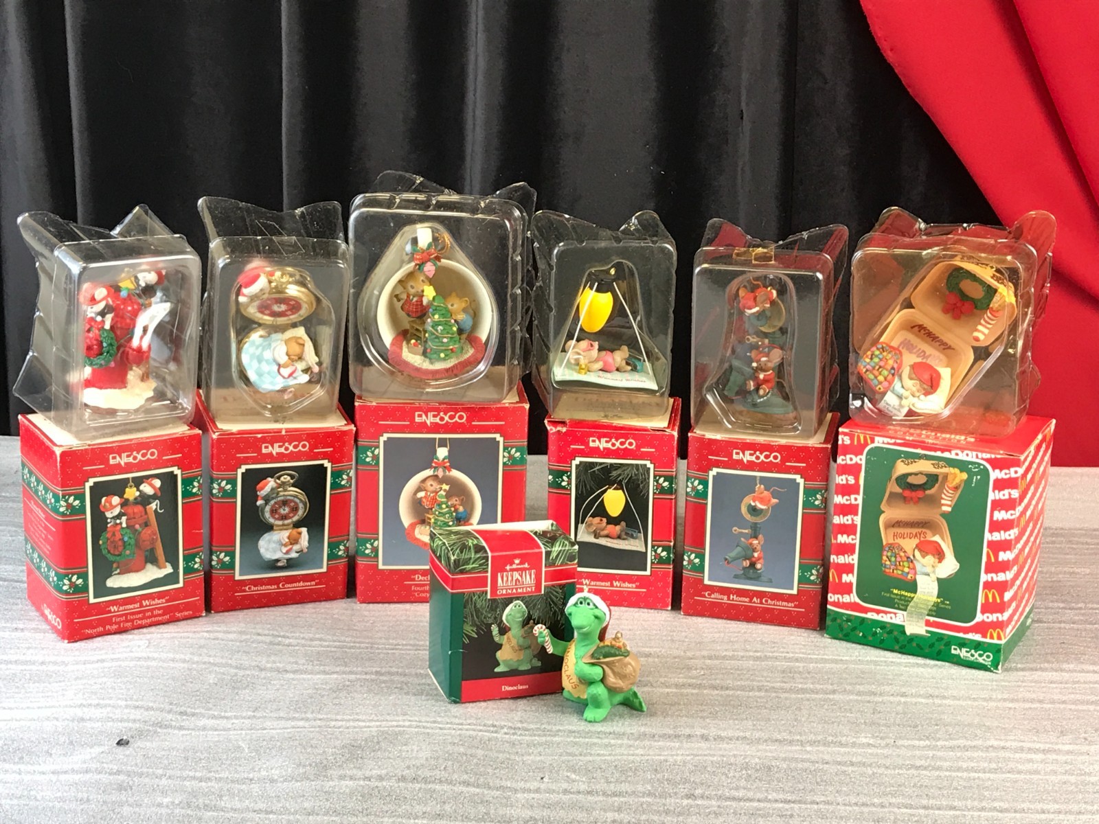 6 ENESCO Ornament Collection DECK THE HALLS/McHAPPY HOLIDAYS/WARMEST WISHES ++ 6 ENESCO Ornament Collection DECK THE HALLS/McHAPPY HOLIDAYS/WARMEST WISHES ++