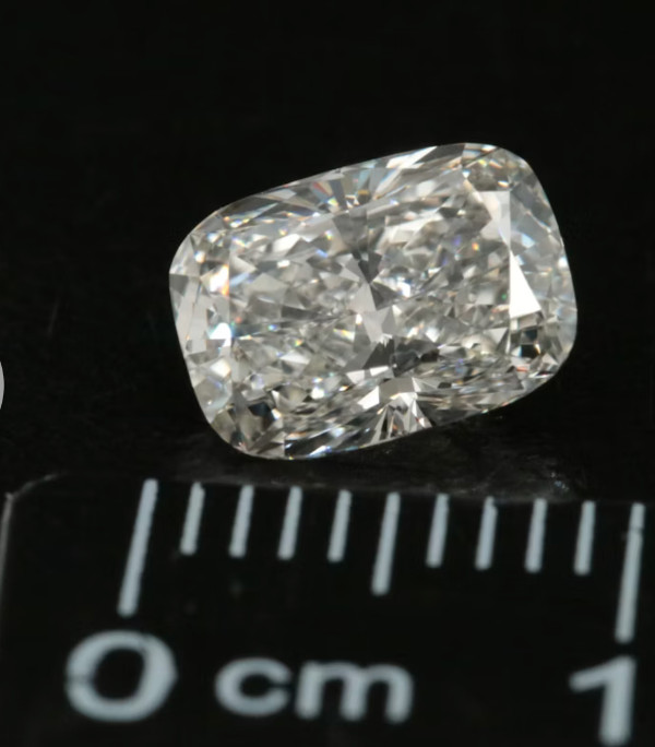 1.48 Ct Diamond Cushion Brilliant Cut IGI Certified Lab Grown CVD Color H VVS2 1.48 Ct Diamond Cushion Brilliant Cut IGI Certified Lab Grown CVD Color H VVS2