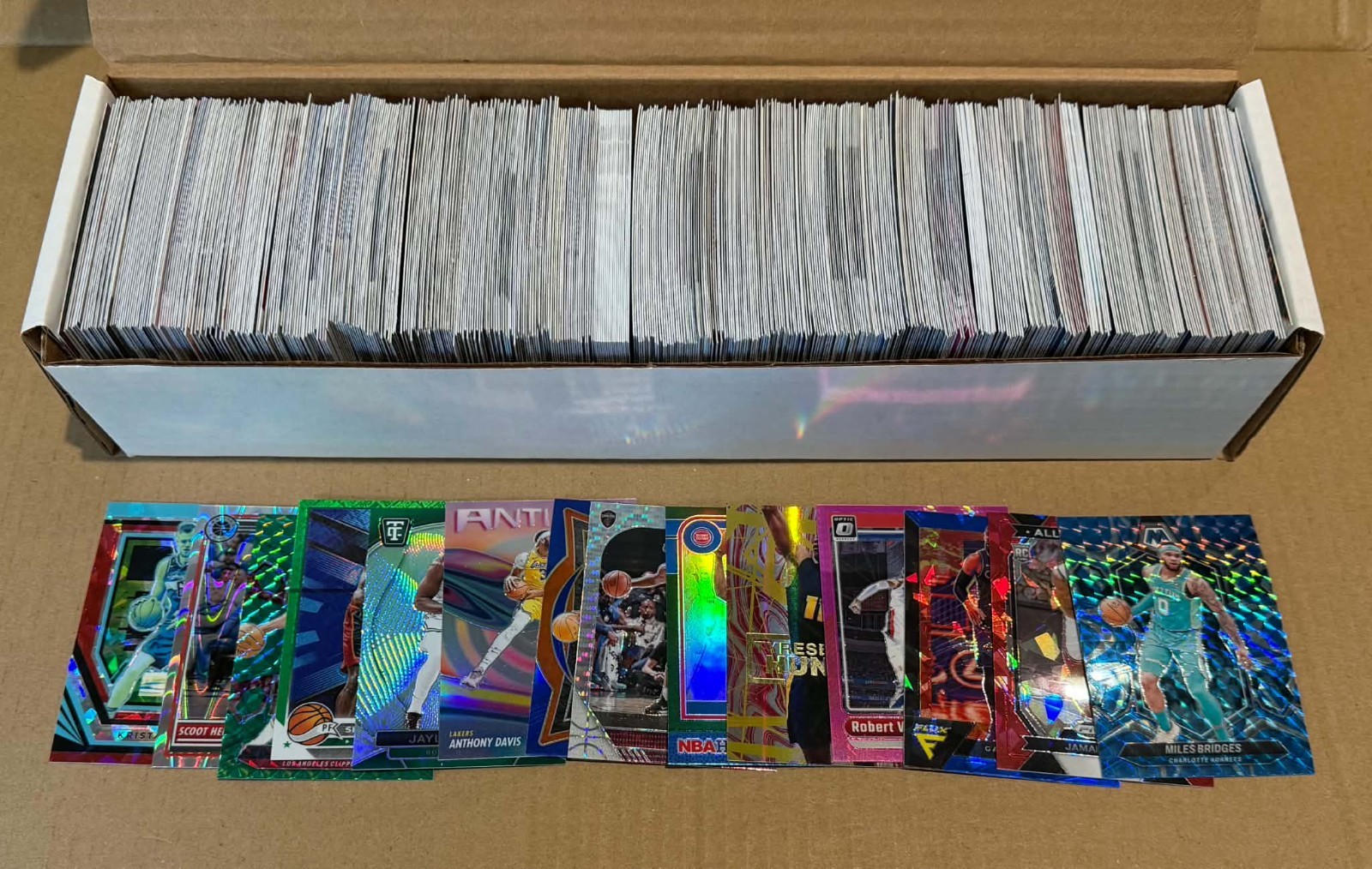 800ct Box NBA Basketball Cards Huge Lot Prizm Refractor Parallels Inserts RC SP