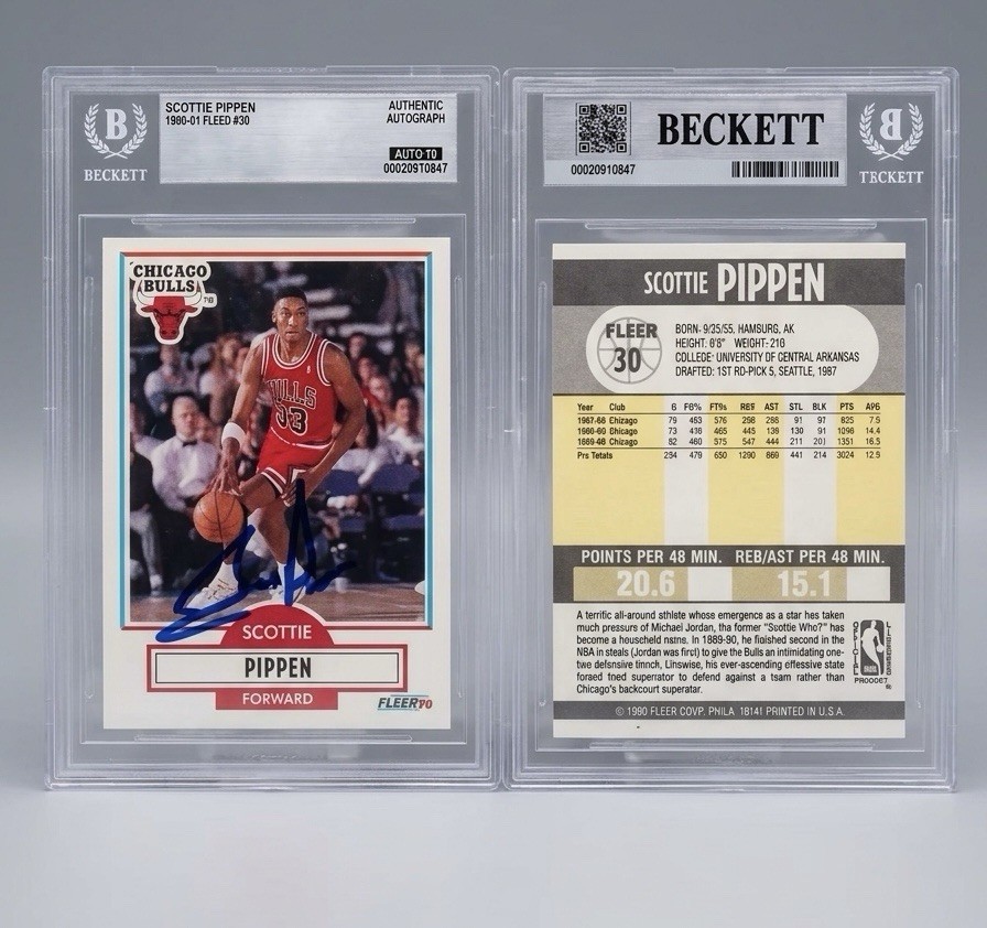 1990-91 Fleer Scottie Pippen BULLS Signed Autographed Card BAS SLABBED AUTO 10