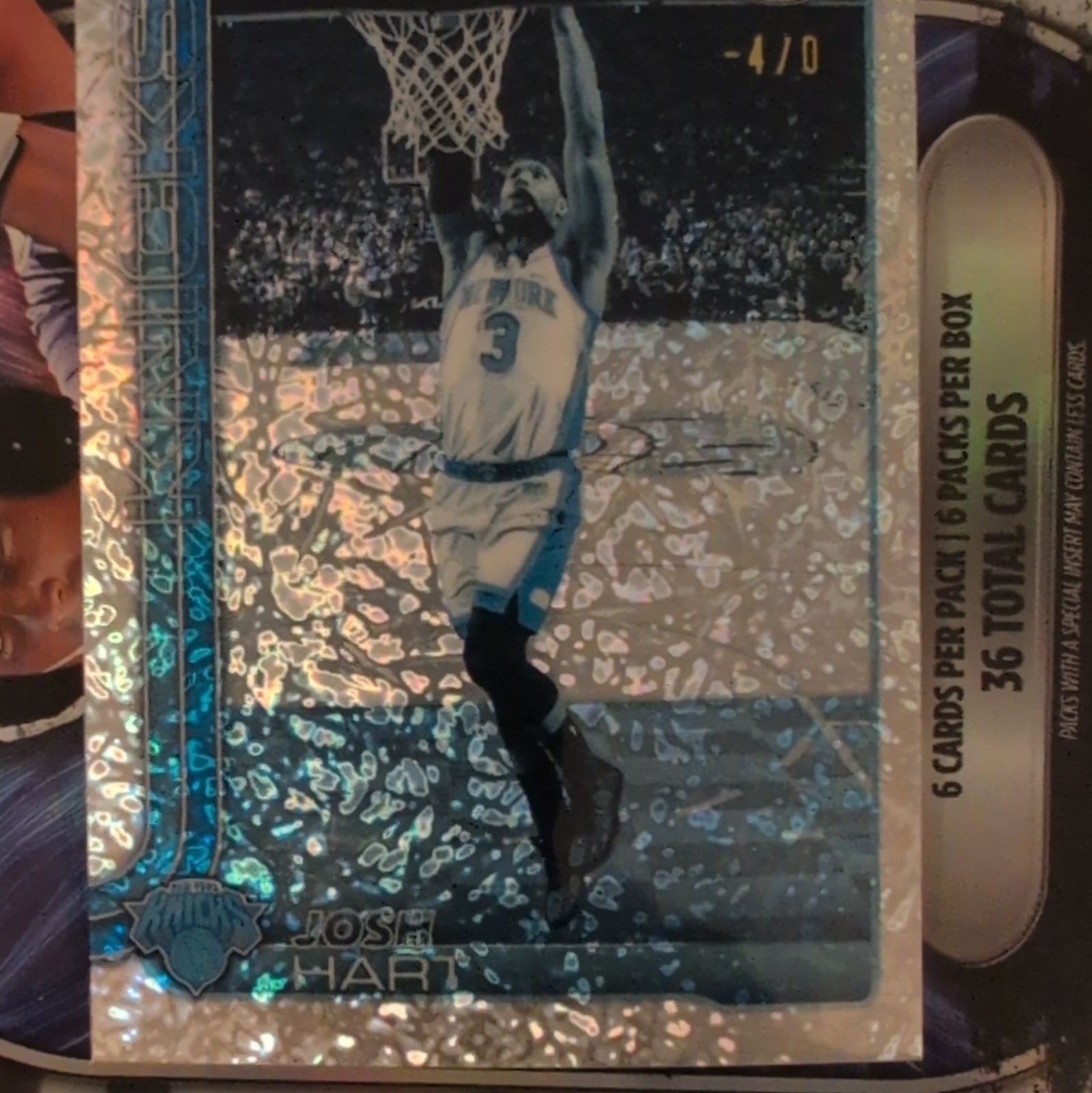 Topps 2025-26 Chrome Josh Hart New York Knicks #72 Frozen Fractor -4/0 Topps 2025-26 Chrome Josh Hart New York Knicks #72 Frozen Fractor -4/0