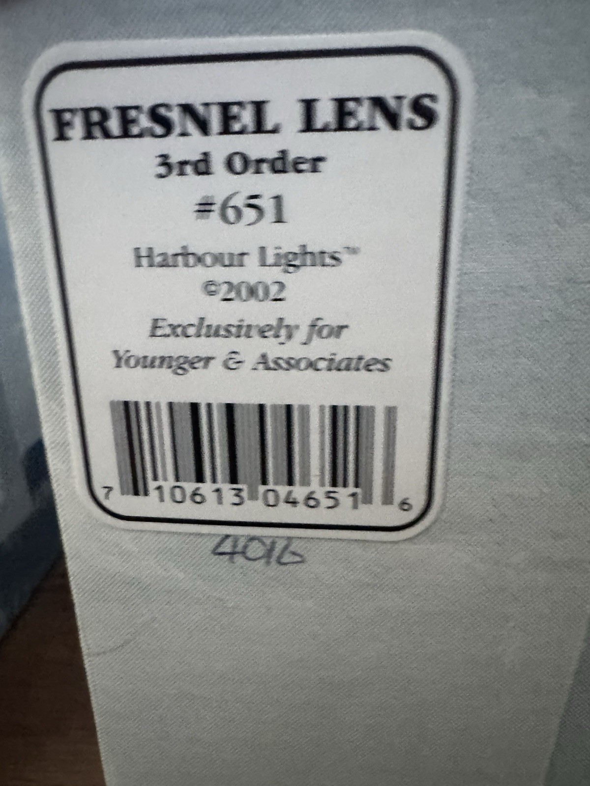 Harbour Lights Fresnel Lens 3rd Order HL673 2004 Lighthouse Cert of Authenticity