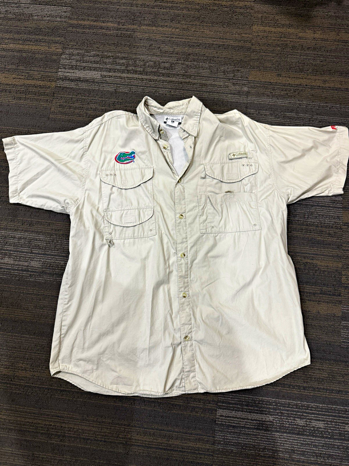 Florida Gators Columbia PFG Men’s XL Beige Short Sleeve Button-Up Fishing Shirt Florida Gators Columbia PFG Men’s XL Beige Short Sleeve Button-Up Fishing Shirt