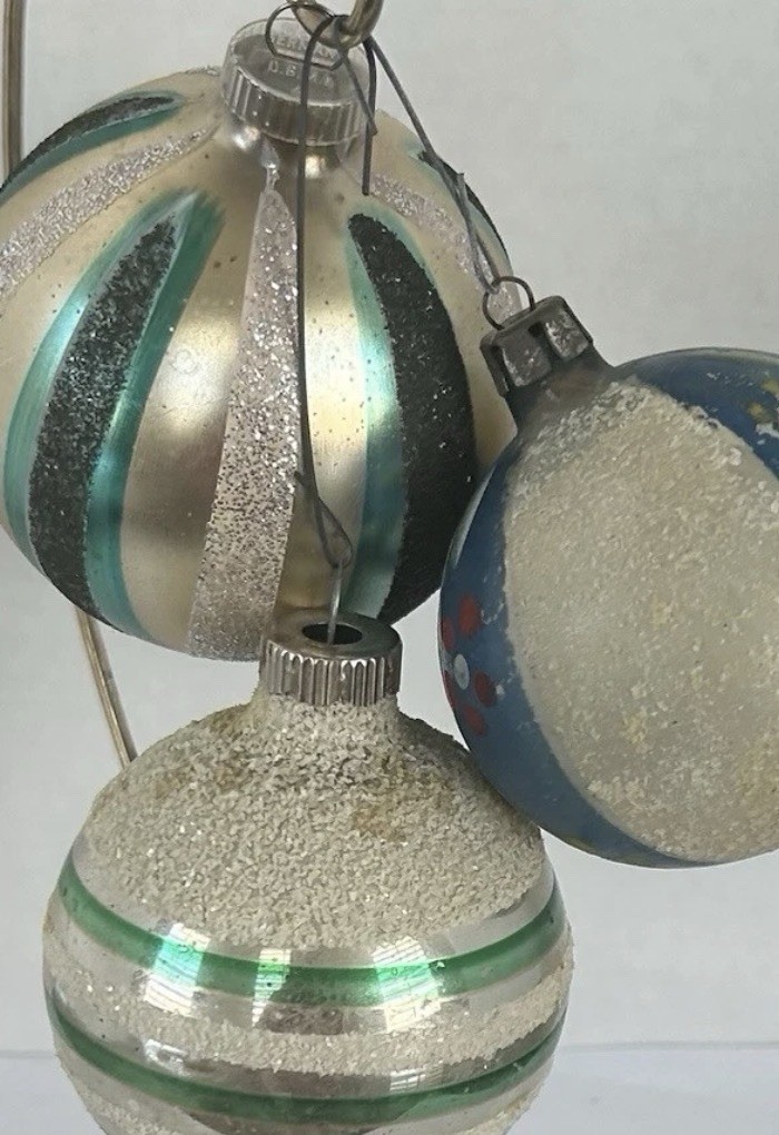 3 VTG Green Silver Blue Mica Mercury Glass Christmas Ornaments Shiny Brite 3 VTG Green Silver Blue Mica Mercury Glass Christmas Ornaments Shiny Brite