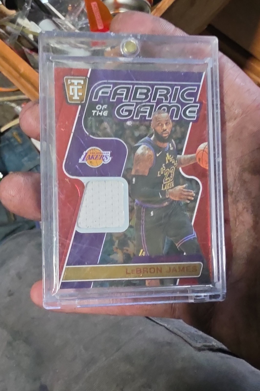 2024-25 Panini - Fabric of the Game LeBron James Mirror Red /75 2024-25 Panini - Fabric of the Game LeBron James Mirror Red /75