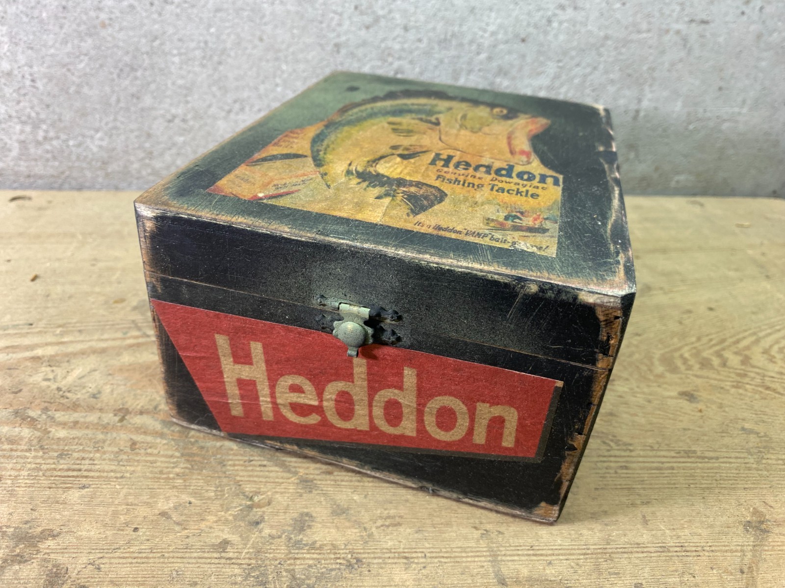 Heddon Fishing Lure Tackle Box River-Runt Punkinseed Cigar Wood Heddon Fishing Lure Tackle Box River-Runt Punkinseed Cigar Wood