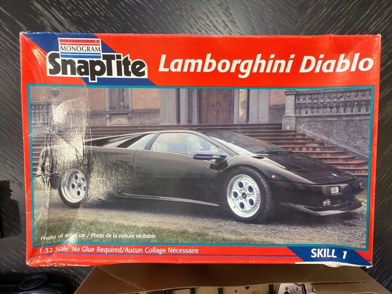 Monogram SnapTite Lamborghini Diablo 1:32 Scale Model Kit With 4 Testors Enamel