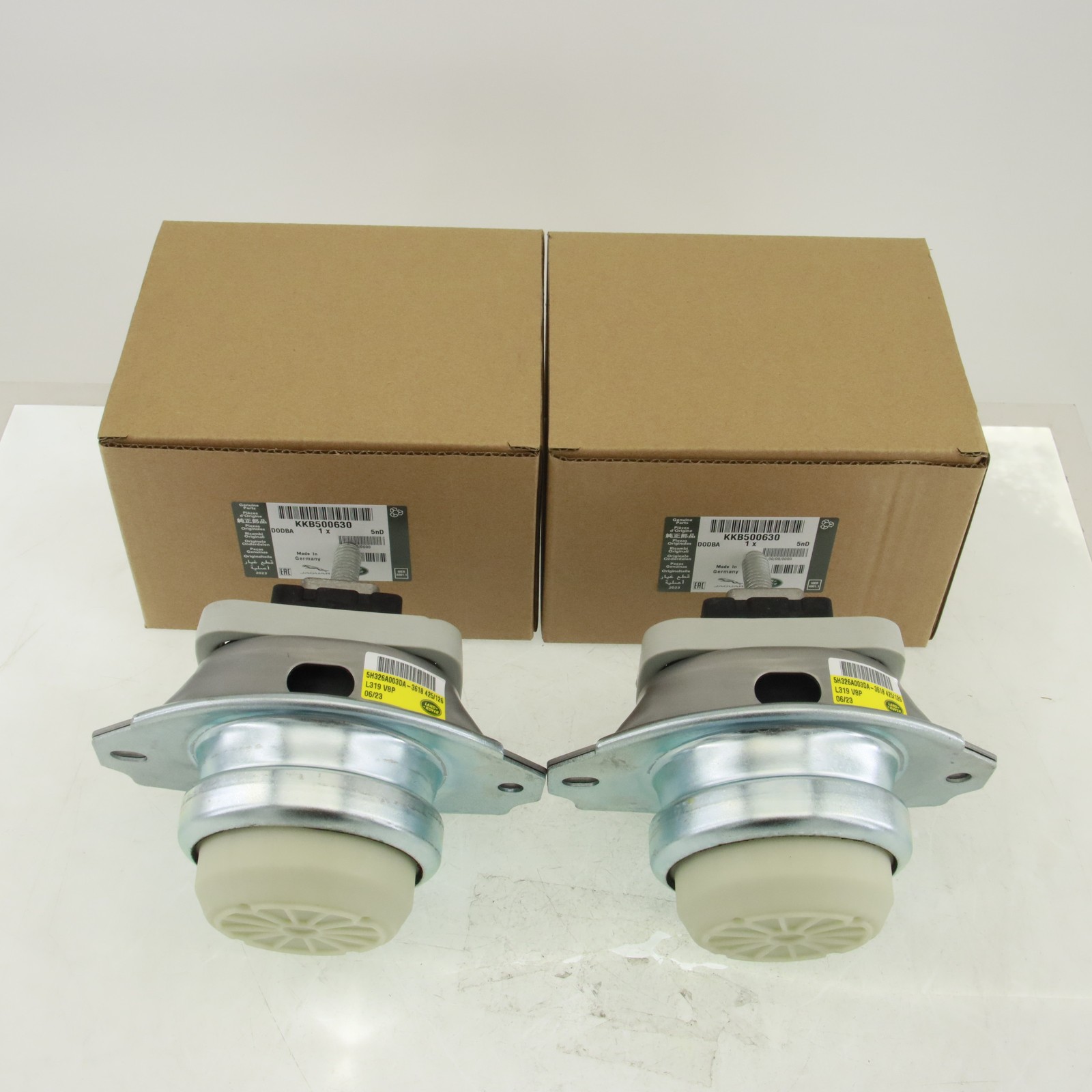 Land Range Rover Sport LR3 LR4 2PCS Engine Mount Motor Support KKB500630 OEM