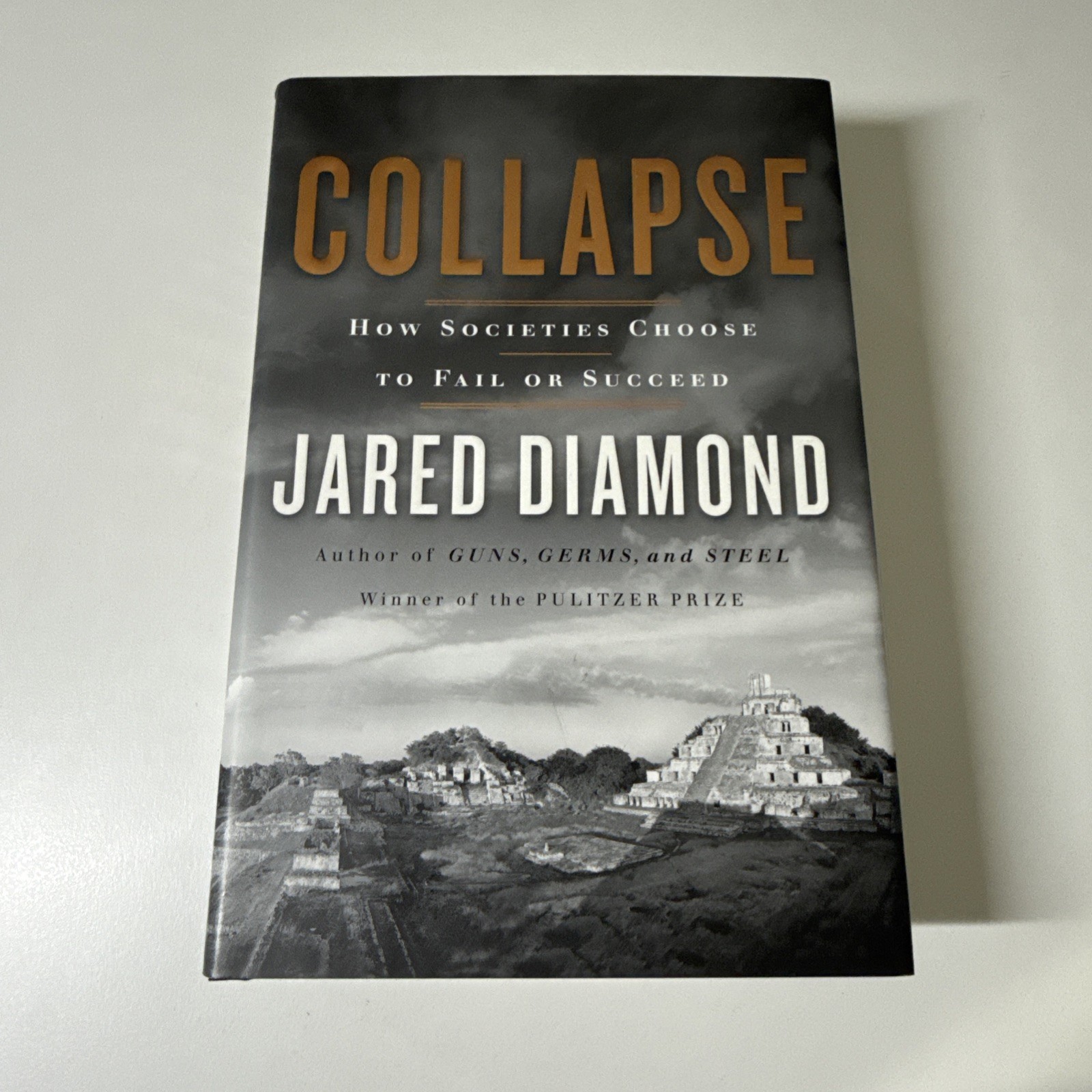 Collapse By Jared Diamond 2005 Signed First Edition 1/1 HCDJ Collapse By Jared Diamond 2005 Signed First Edition 1/1 HCDJ