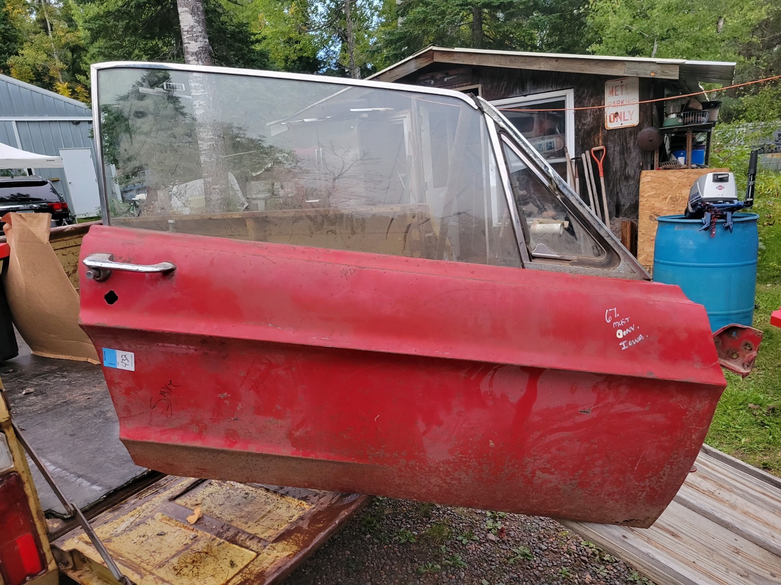 1967-1968 Mustang R Door Complete Rusty. Window&Vent Glass Clear Chrome Pitted
