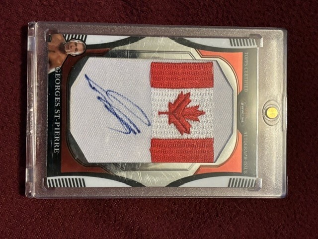 topps ufc Georges St Pierre 2011 Finest on card relic auto finest flagbe G2U