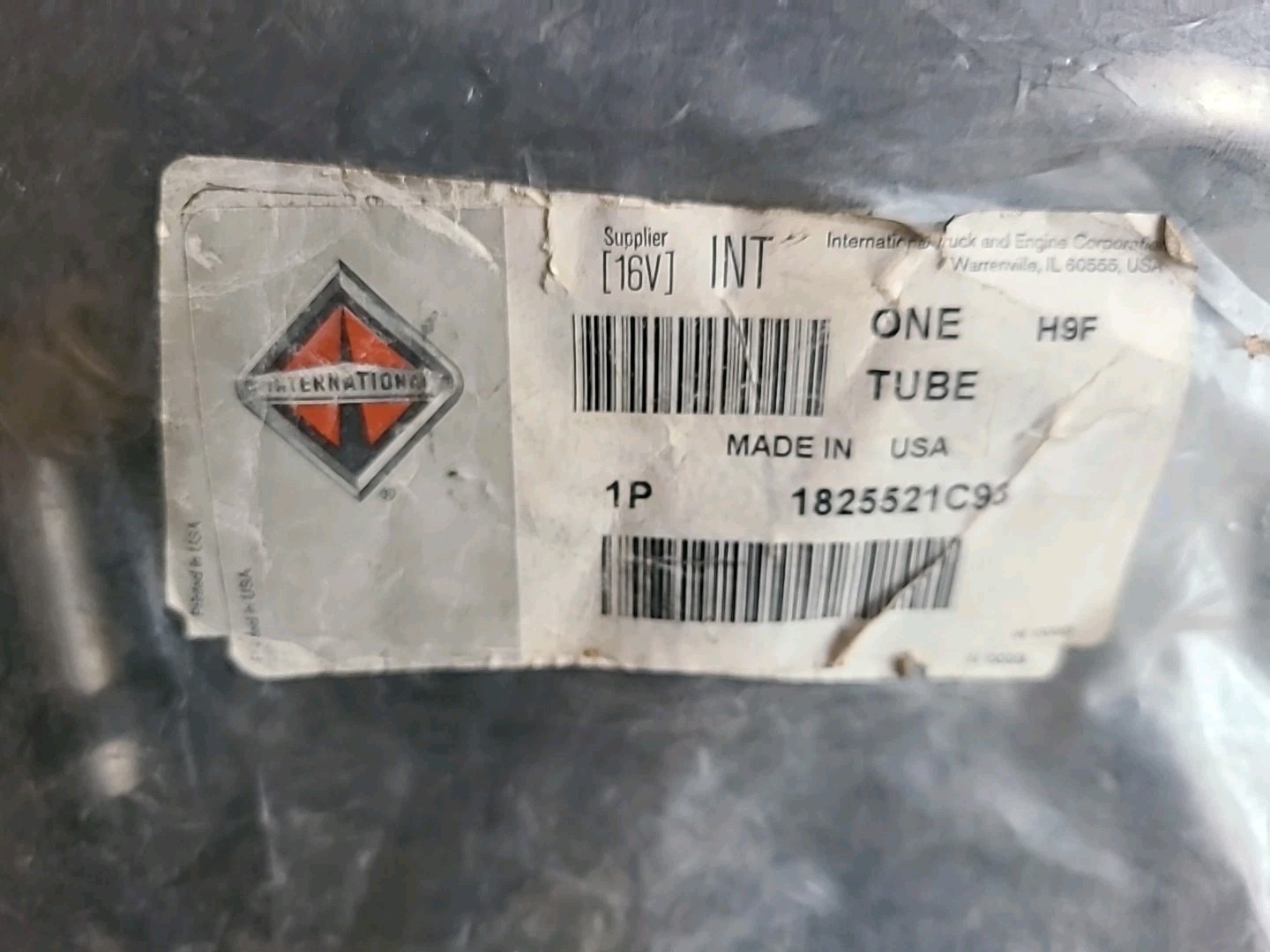 Genuine New NAVISTAR International Fuel Transfer Pump Tube 1825521C93 Brand New