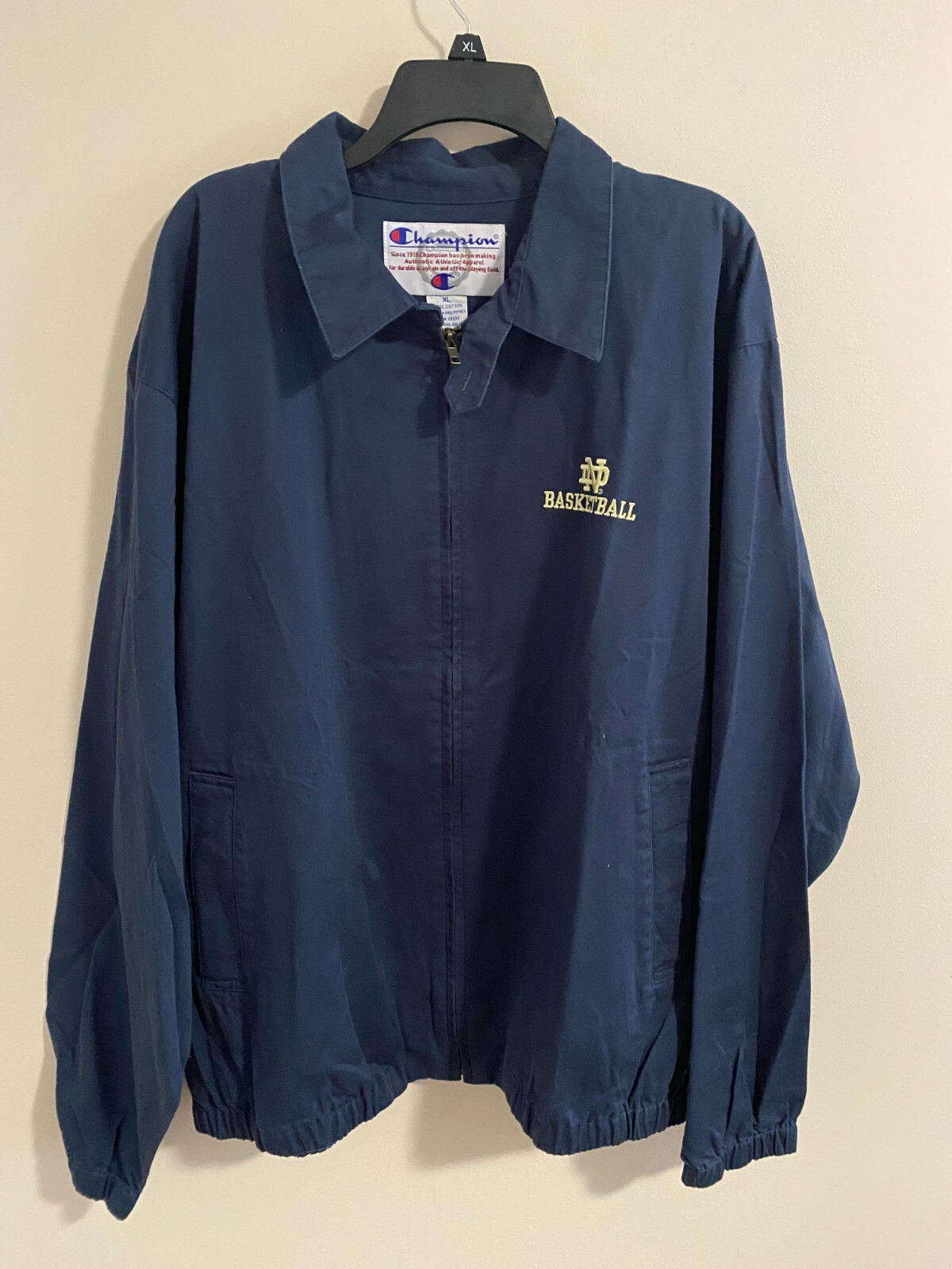 Notre Dame Fighting Irish Champion Basketball Jacket Vintage 1990's - XL - NCAA