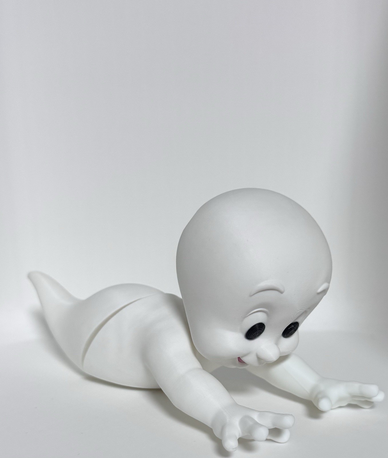 Casper Friendly Ghost White Plastic Halloween Yard Decoration magnetic Casper Friendly Ghost White Plastic Halloween Yard Decoration magnetic