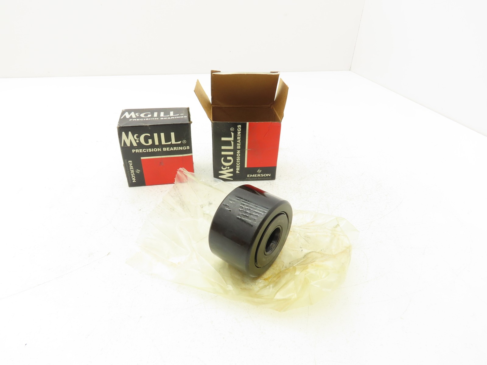McGill CYR 2 1/2 S Cam Yoke Roller 2-1/2\