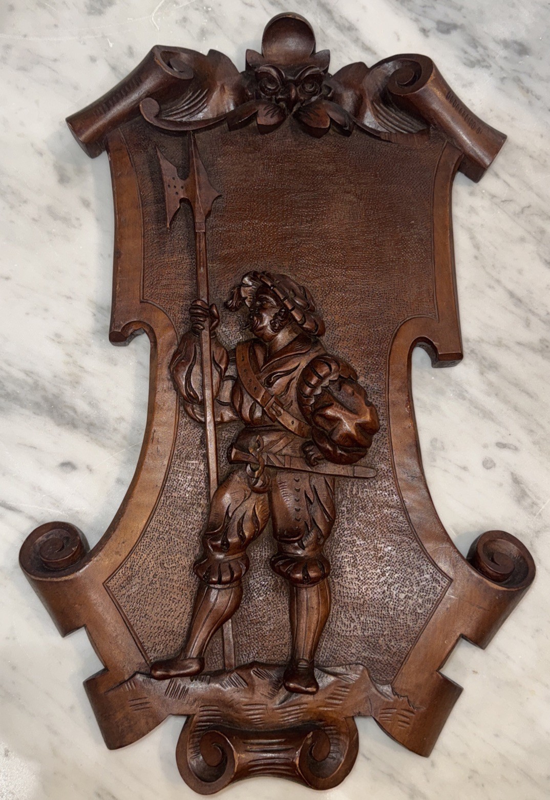 Antique Hand Carved Wood Wall Plaque Renaissance Soldier Musketeer 17\