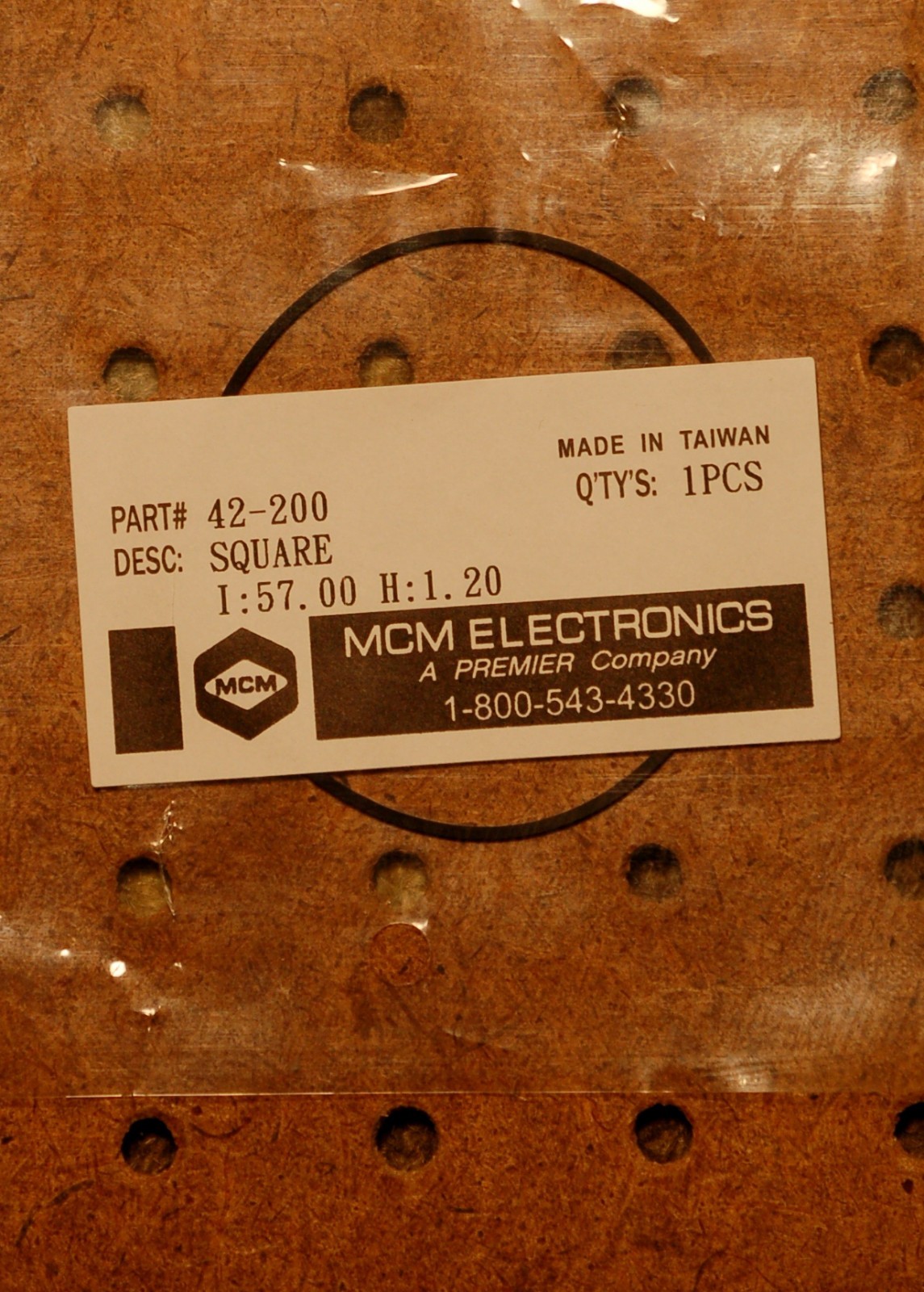 Tel-Ray oil can belt for Gibson Or Super Organ Tone models. New and better fit