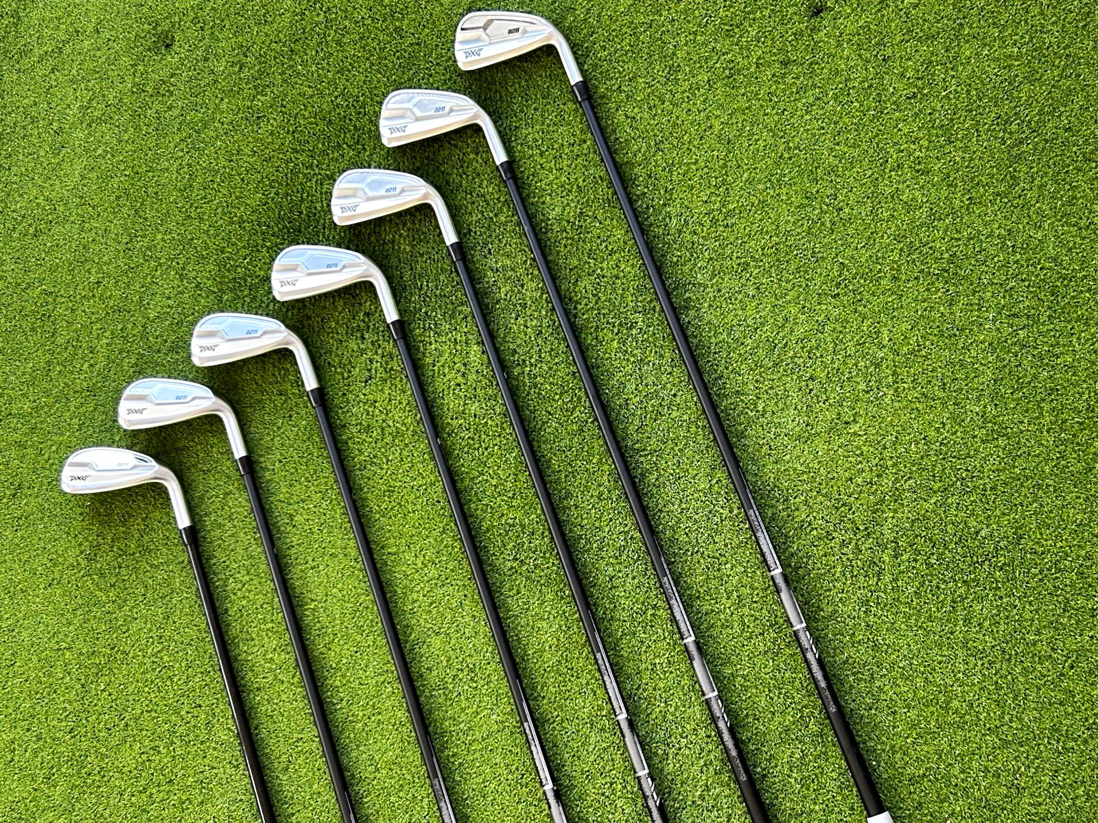 PXG 0211 DualCOR Iron Set 5-GW  MMT Graphite Shafts Stiff Flex. Excellent. 9/10
