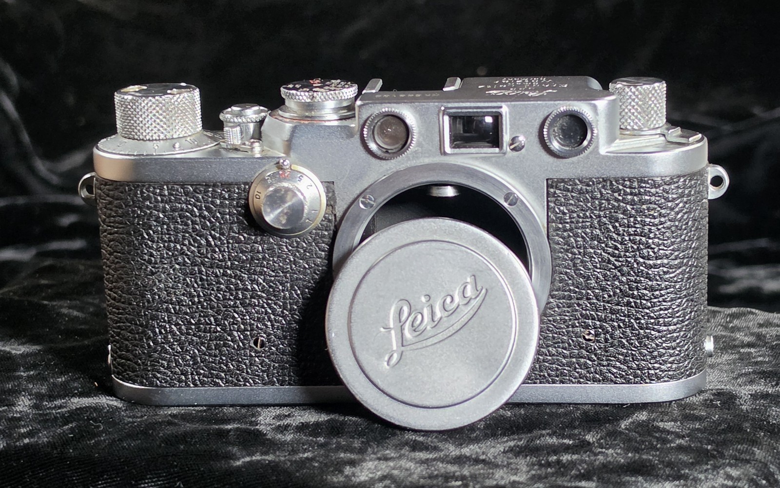 Vintage Leica IIIf Chrome Rangefinder Camera Body 655105 Wetzlar Screw Mount
