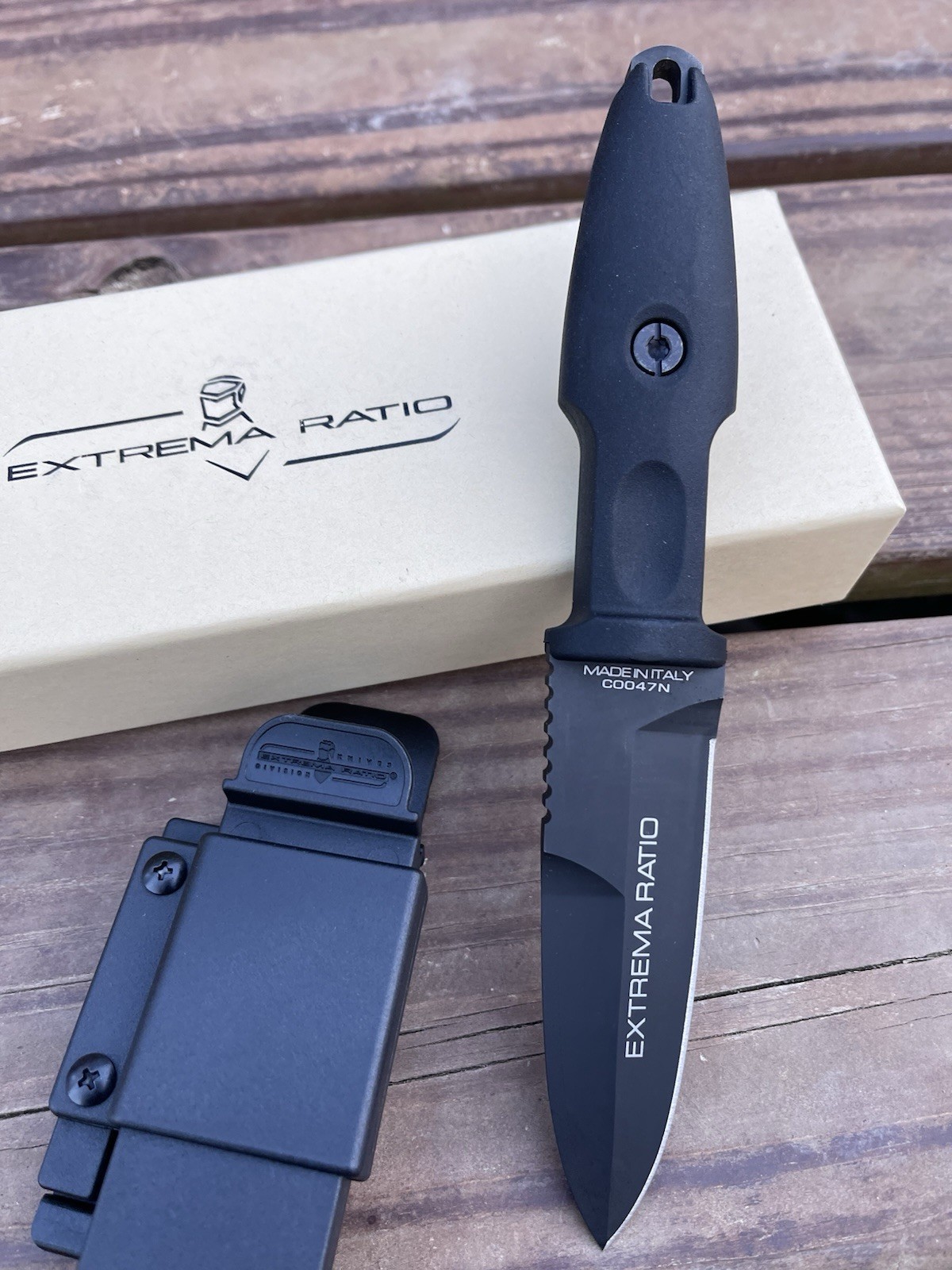 Extrema Ratio Pugio SE Fixed Knife Bohler N690 Steel Spear Point Blade Extrema Ratio Pugio SE Fixed Knife Bohler N690 Steel Spear Point Blade