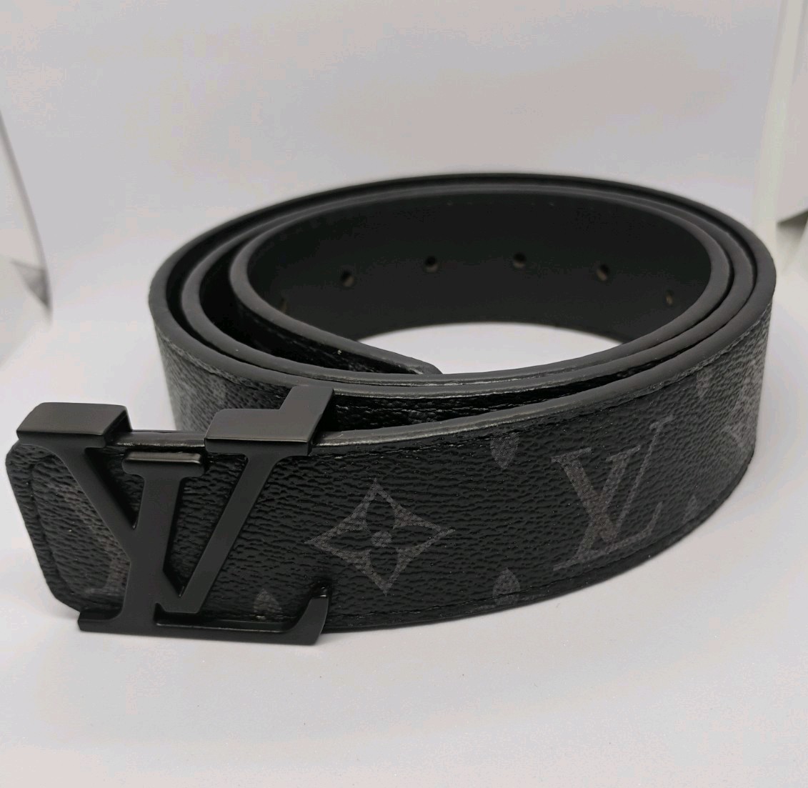 Belt Men\'s Initiales Black buckle Size 32-36 Waist Belt Men\'s Initiales Black buckle Size 32-36 Waist