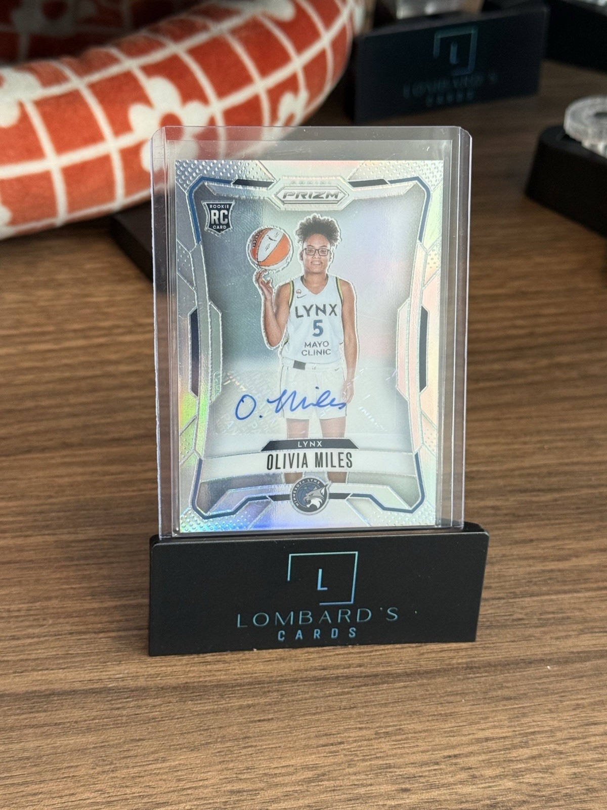 2026 Panini Prizm WNBA Autograph Olivia Miles #145 Variation Silver RC AU ROY 2026 Panini Prizm WNBA Autograph Olivia Miles #145 Variation Silver RC AU ROY