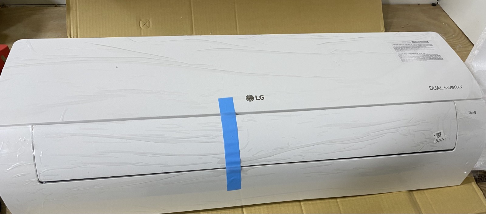 LG KNSAE091A 9,000 BTU Cooling Mini Split Wall Mount Indoor Unit, White LG KNSAE091A 9,000 BTU Cooling Mini Split Wall Mount Indoor Unit, White
