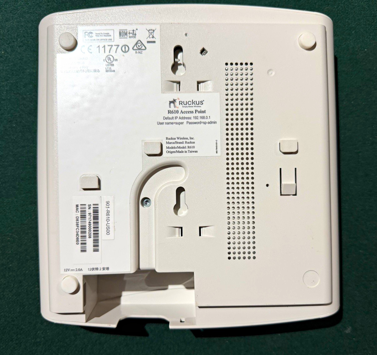 Ruckus R610 Dual-Band Wireless Access Point 1300Mbps 2x LAN White