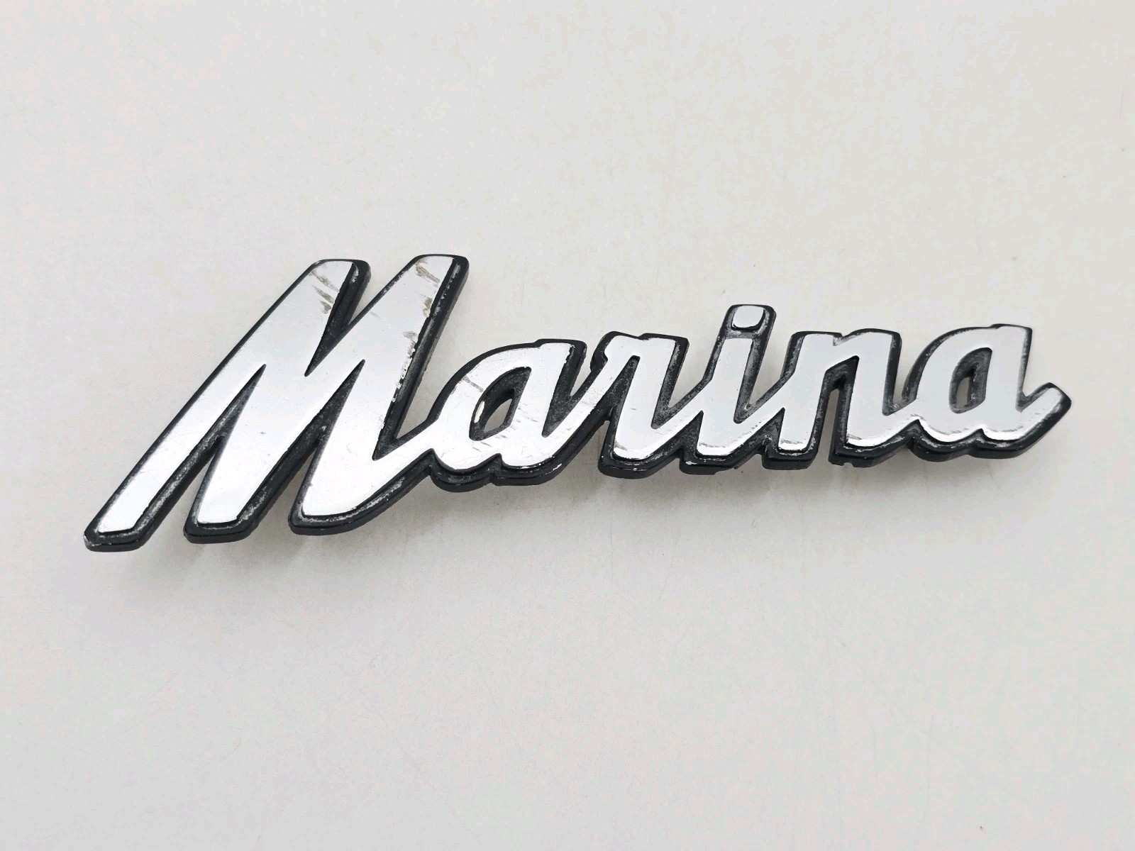 MORRIS MARINA VINTAGE METAL LOGO BADGE SYMBOL SIGN EMBLEM