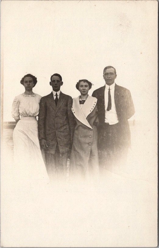 c1910s RPPC Real Photo Postcard Two Young Couples / Teenagers - Unused