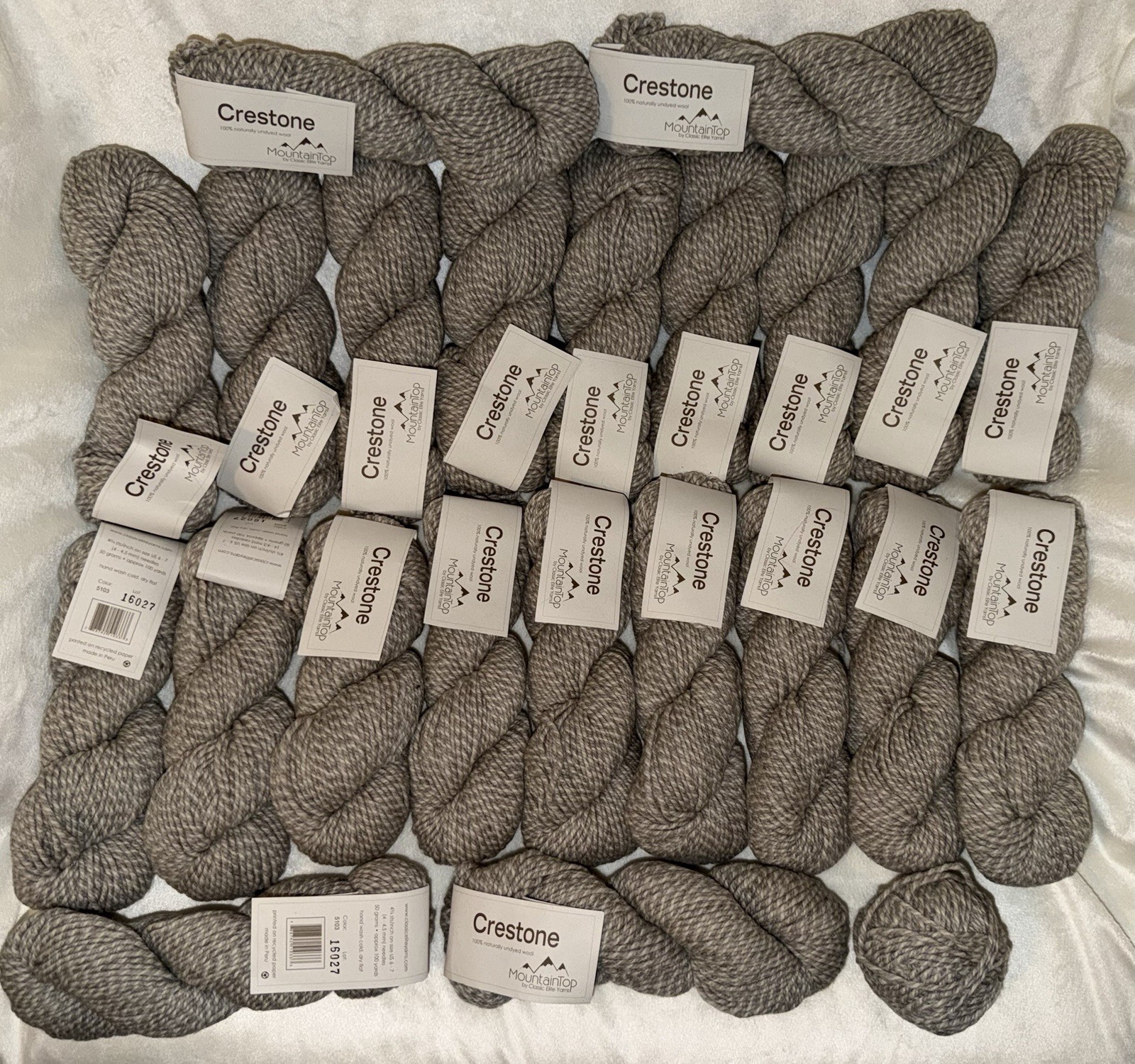 22 Skeins +some Crestone MountainTop by Classic Elite Yarns Color 5103 Lot 16027 22 Skeins +some Crestone MountainTop by Classic Elite Yarns Color 5103 Lot 16027